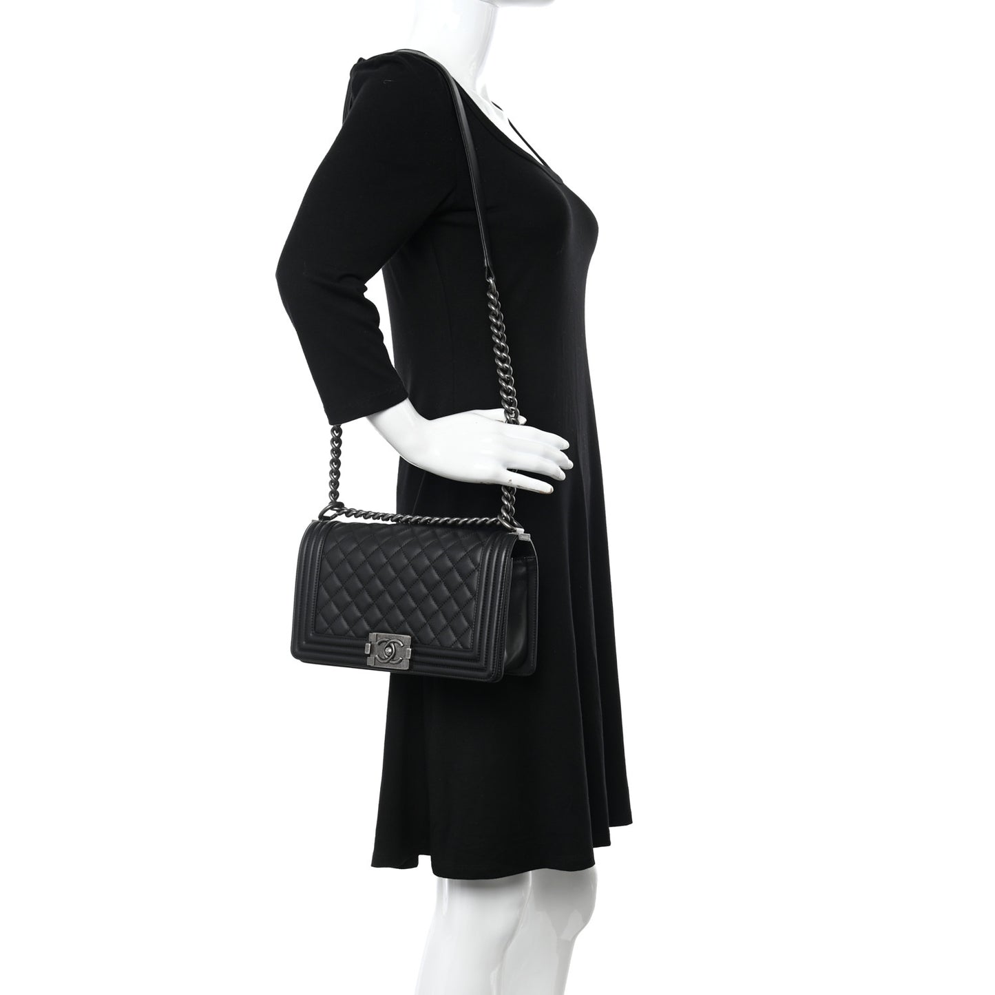 Calfskin Quilted Medium Boy Flap Black