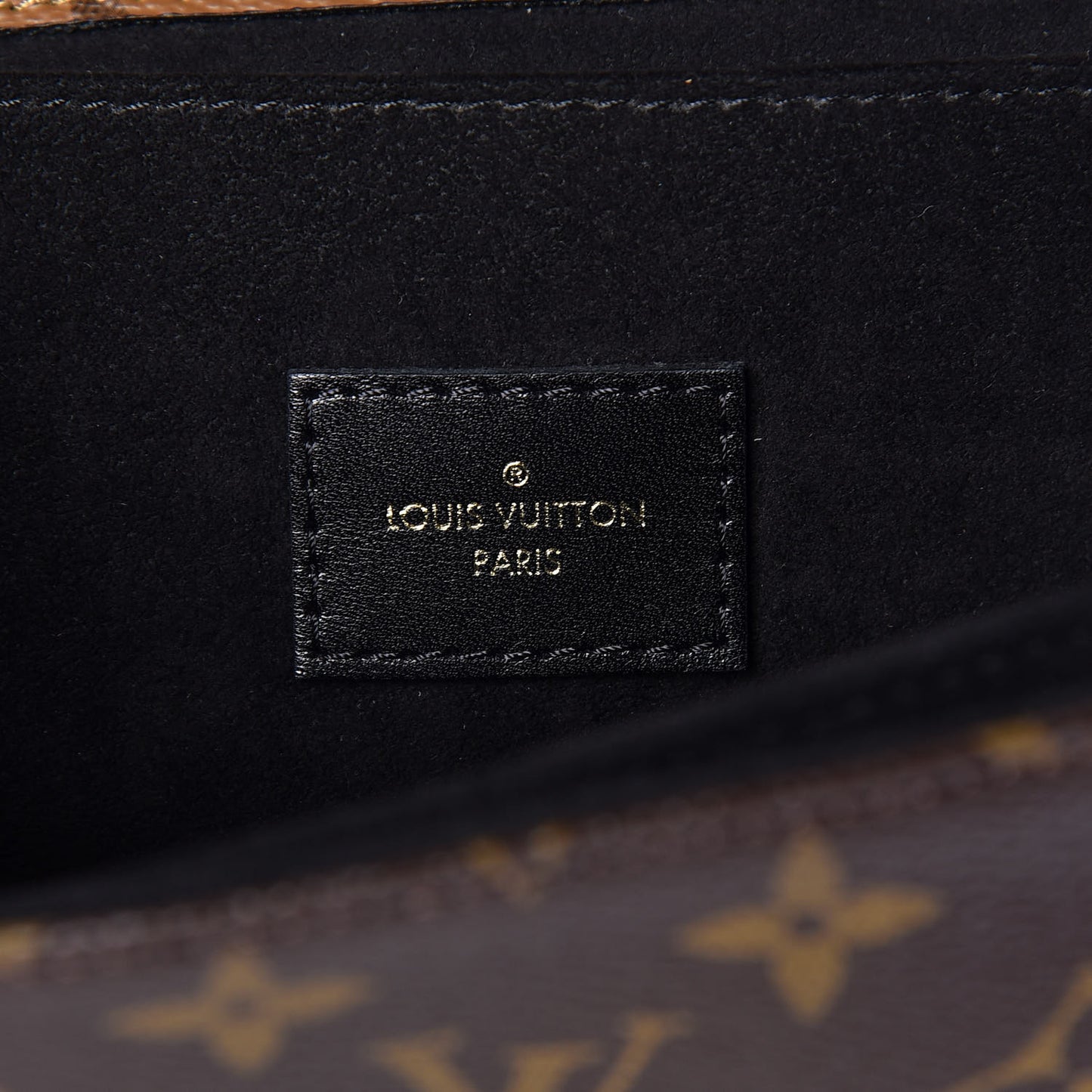 Reverse Monogram Pochette Metis