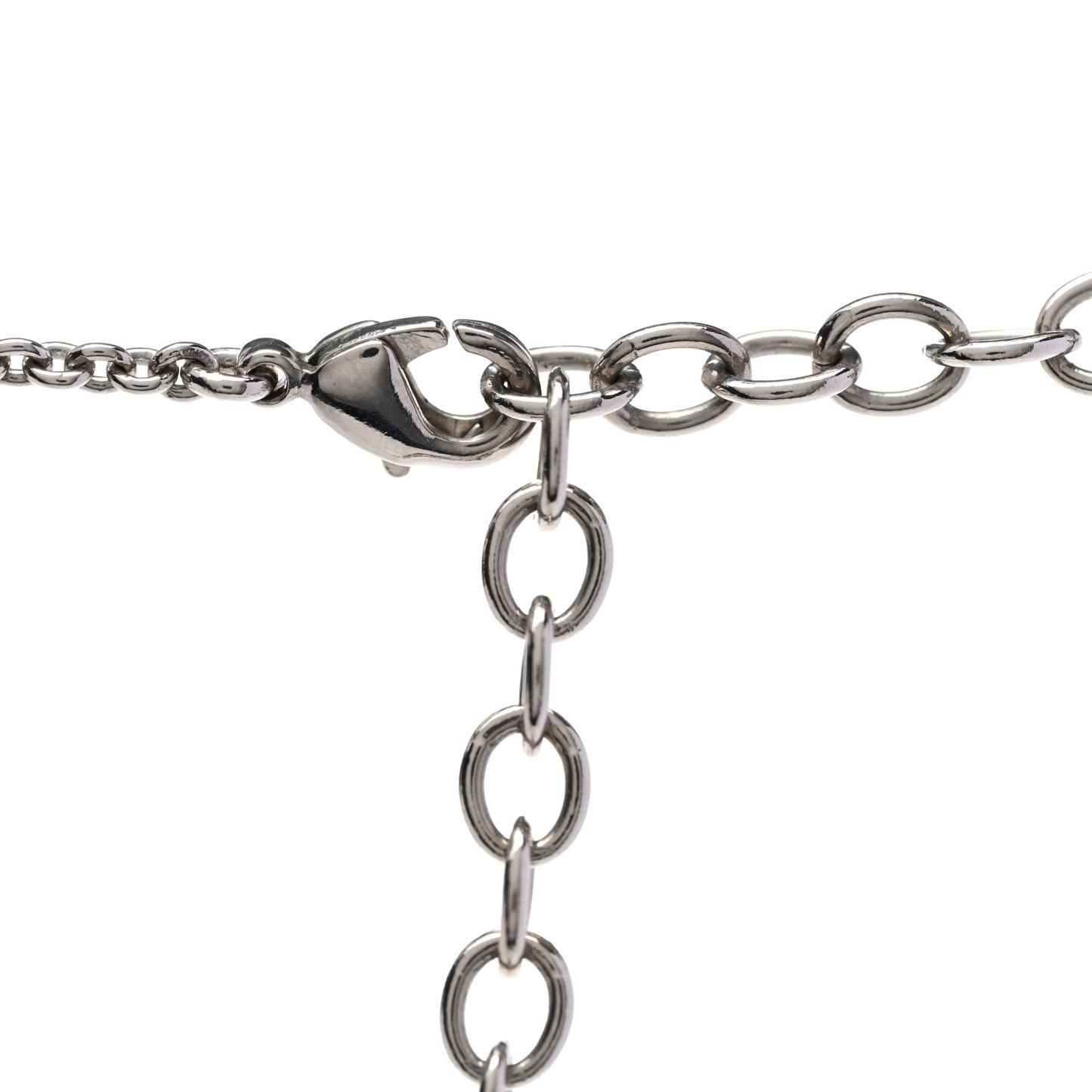 Metal Essential V Supple Necklace Silver