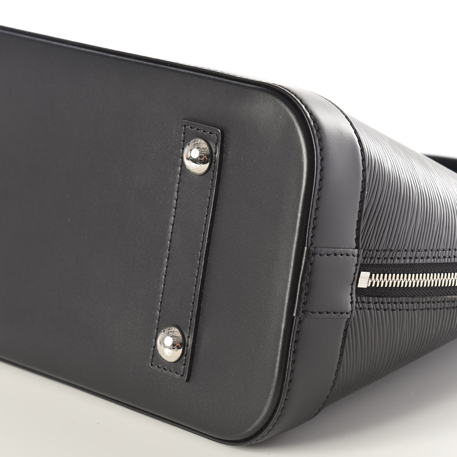 Louis Vuitton Epi Alma PM Black 8 of 11