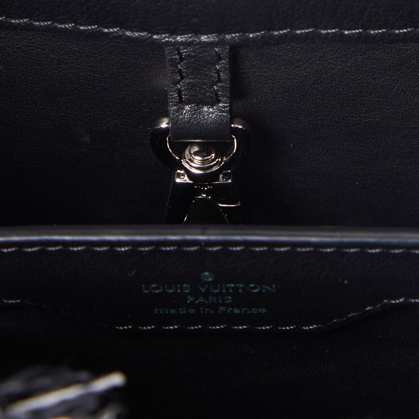 Tweed Calfskin Capucines MM Black White