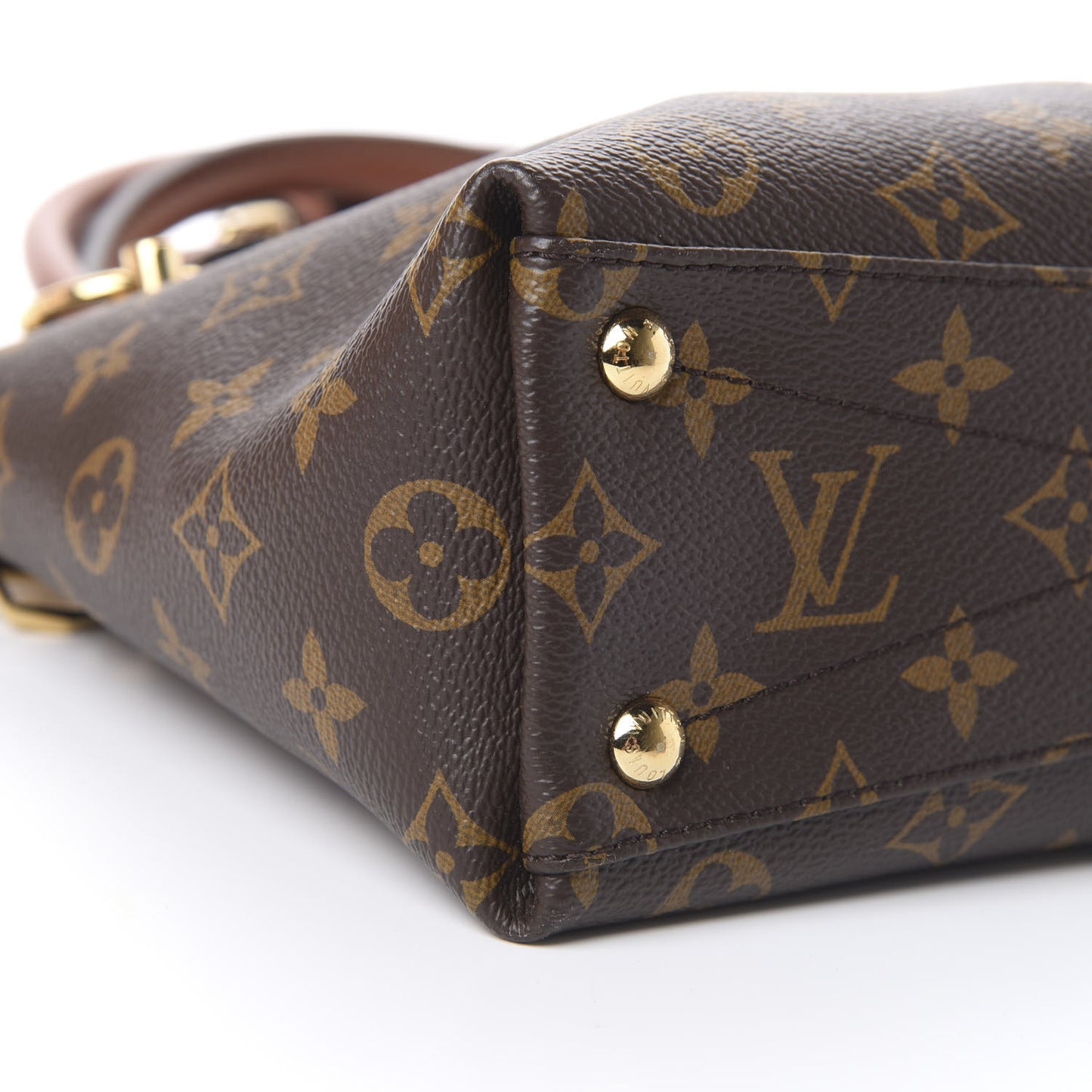 Monogram V Tote BB Black