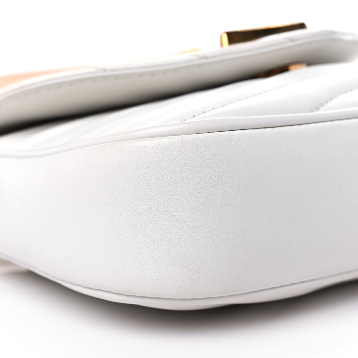 Calfskin New Wave Multi Pochette Snow