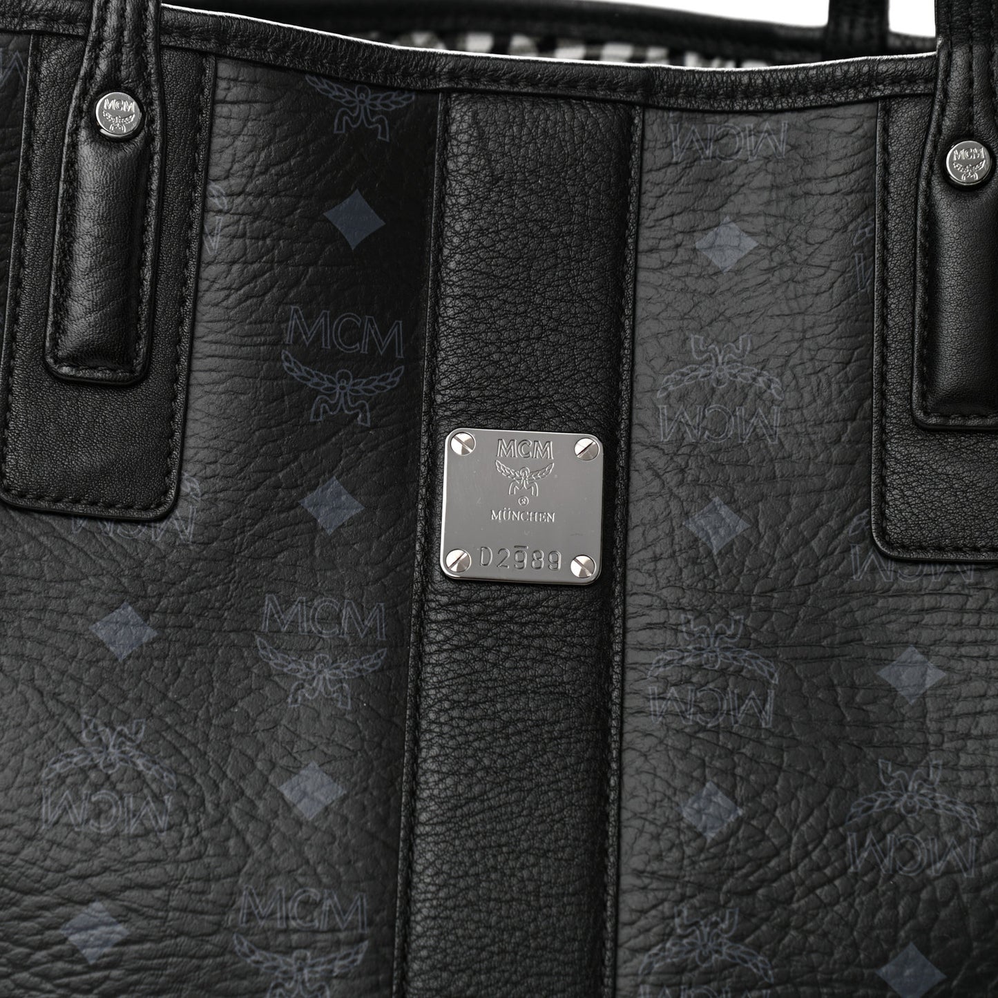 Visetos Medium Reversible Shopper Tote Black