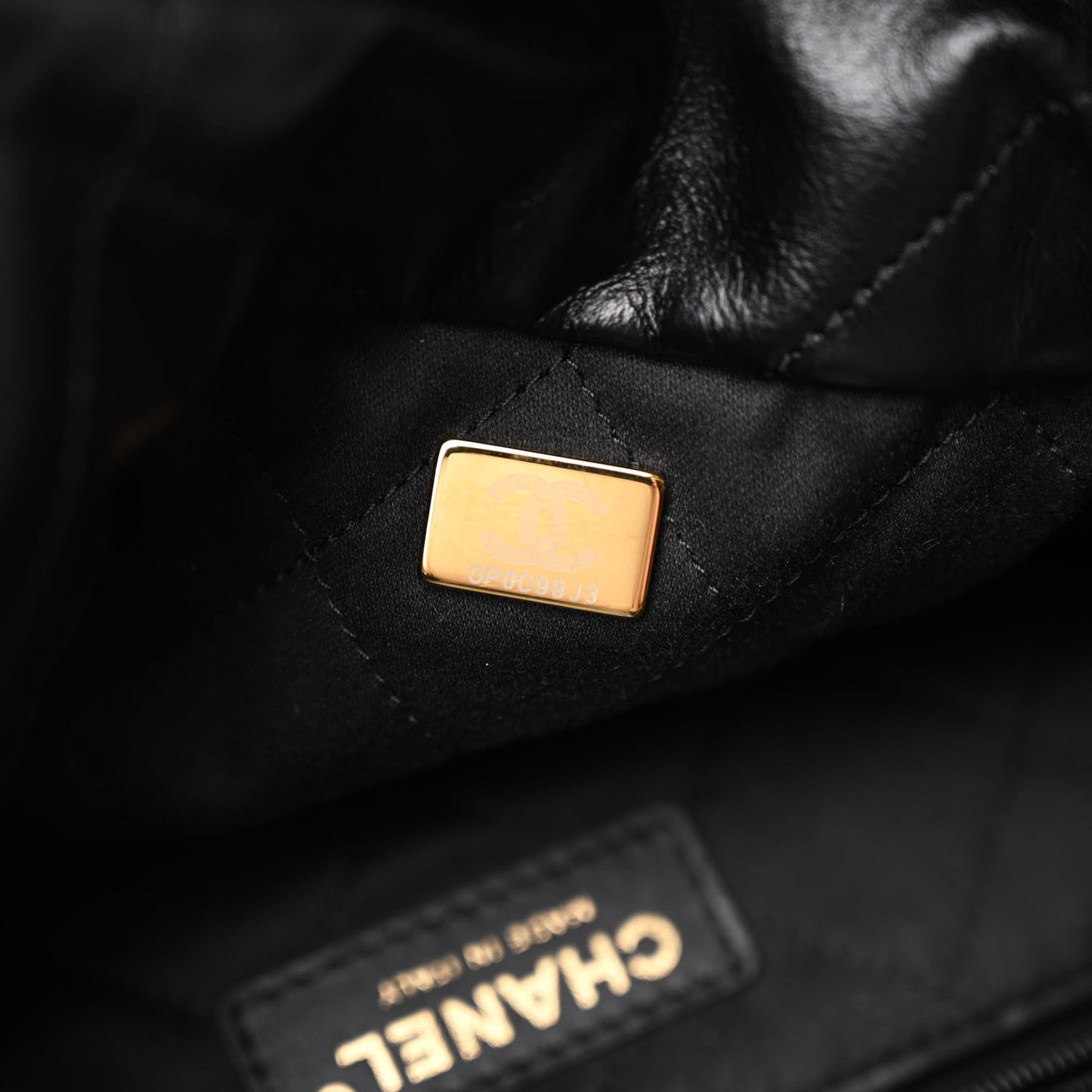 Shiny Calfskin Quilted Small Chanel 22 Black