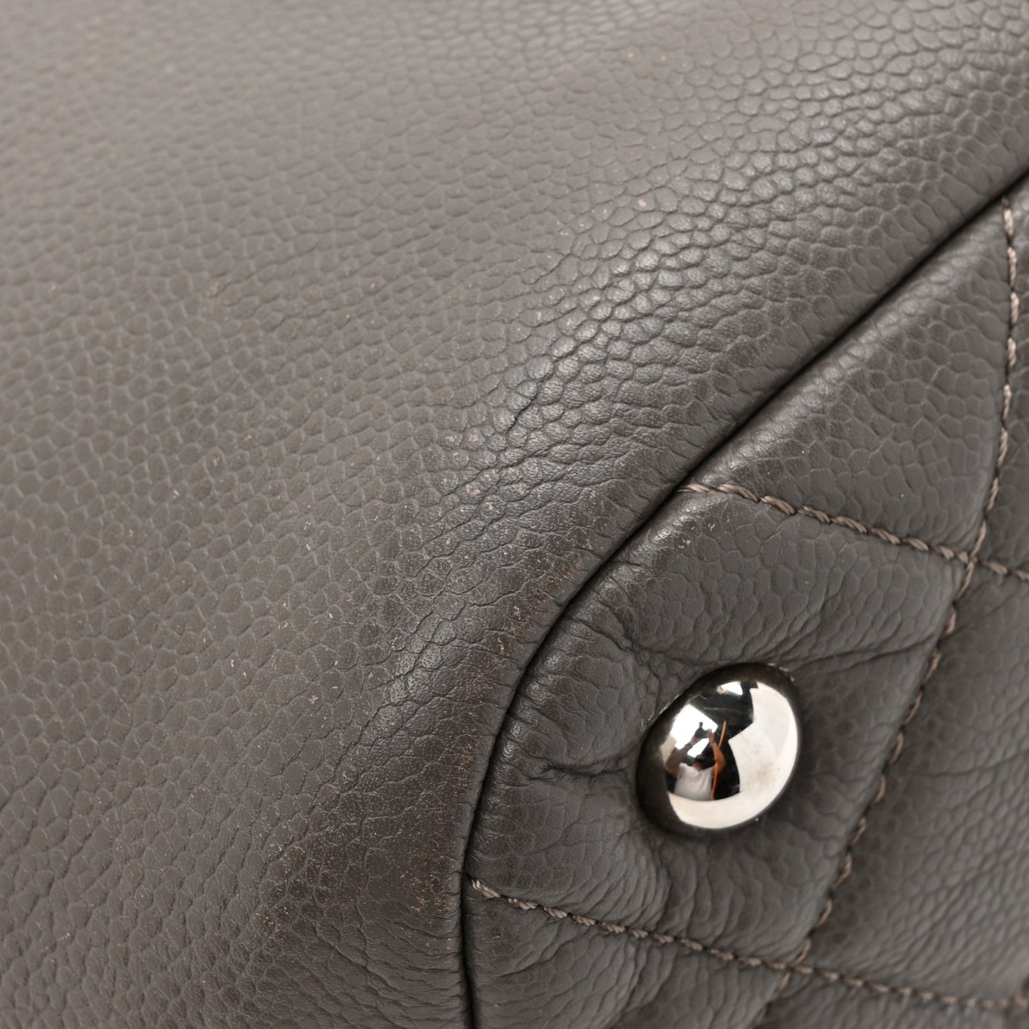 Caviar Timeless CC Soft Tote Dark Grey