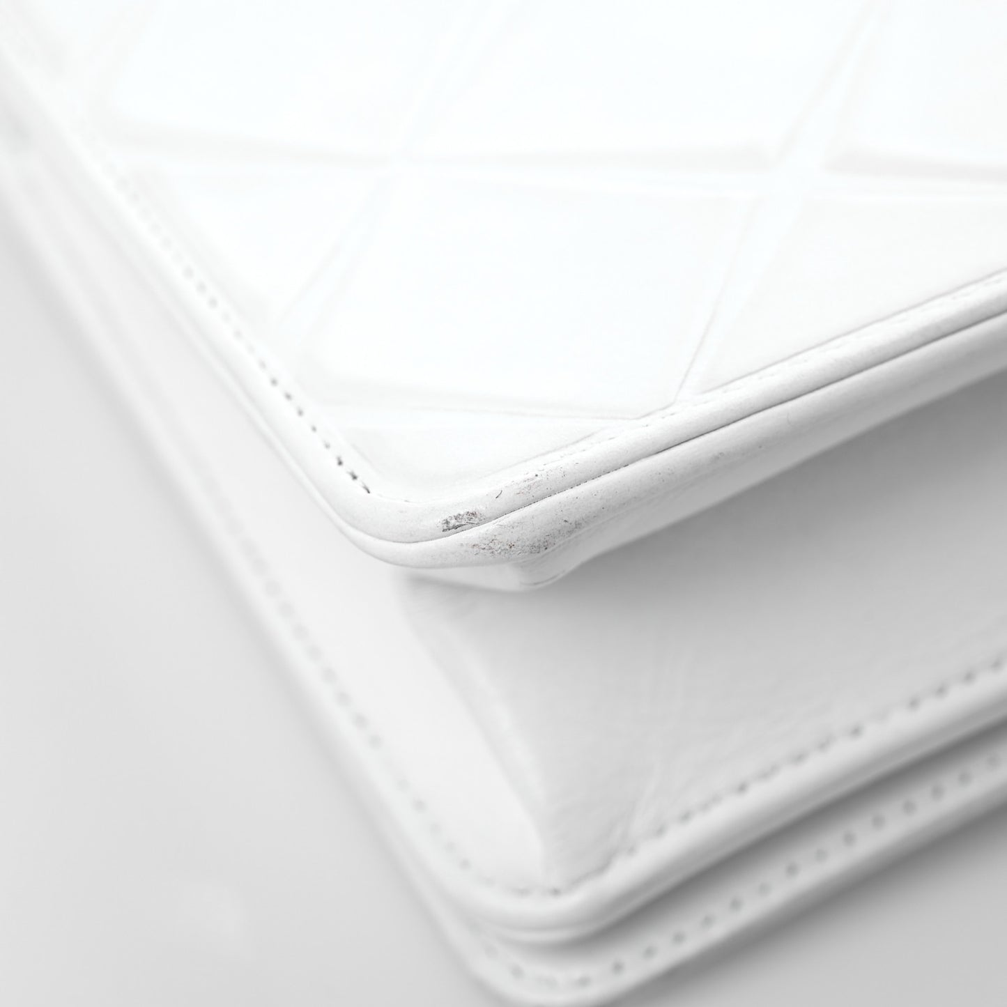 Calfskin Small Propeller Flap White