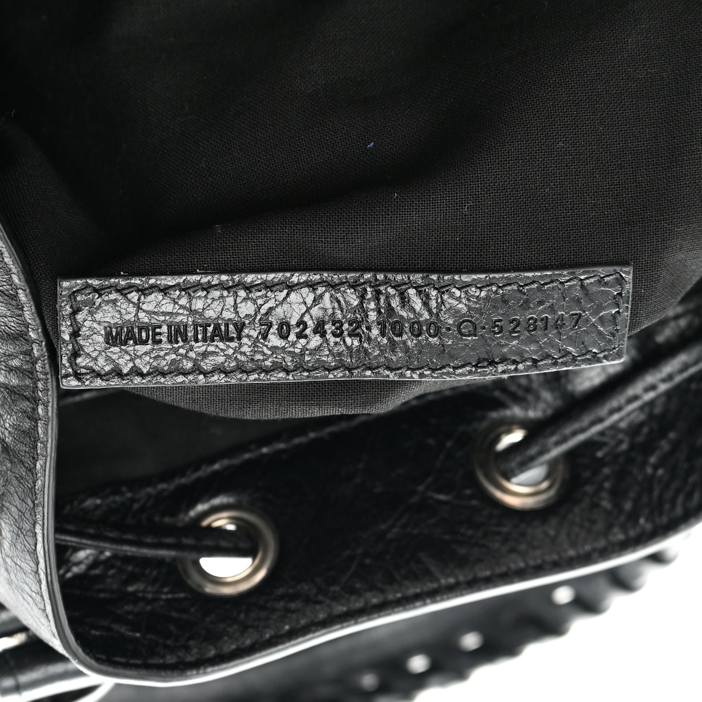 Agneau Arena Small Le Cagole Bucket Bag Black