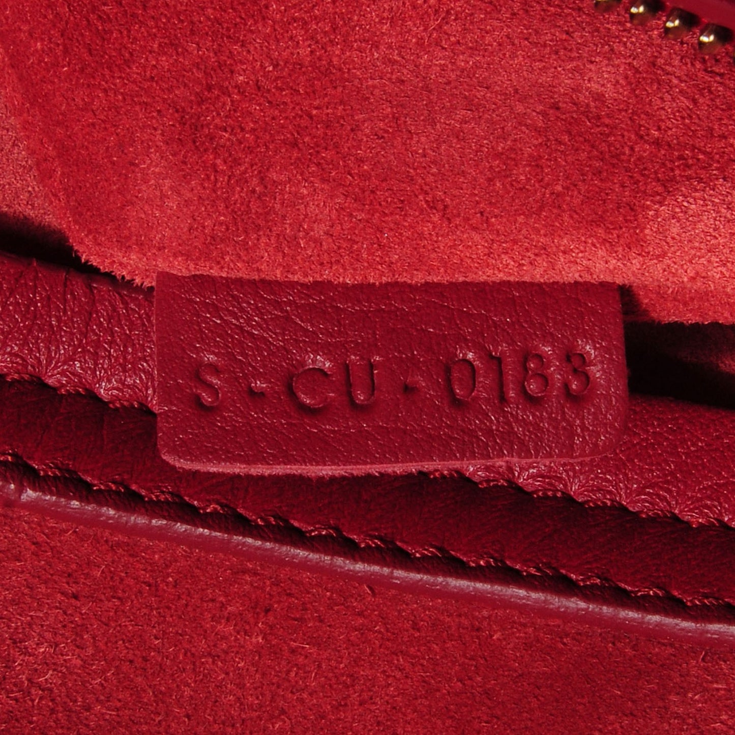 Supple Calfskin Medium Phantom Luggage Red