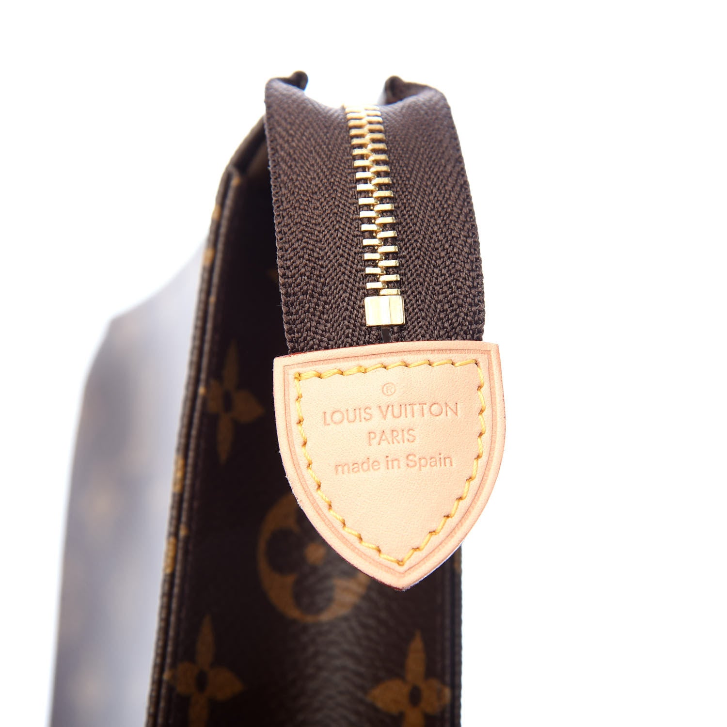 Louis Vuitton Monogram Toiletry Pouch 26 5 of 6