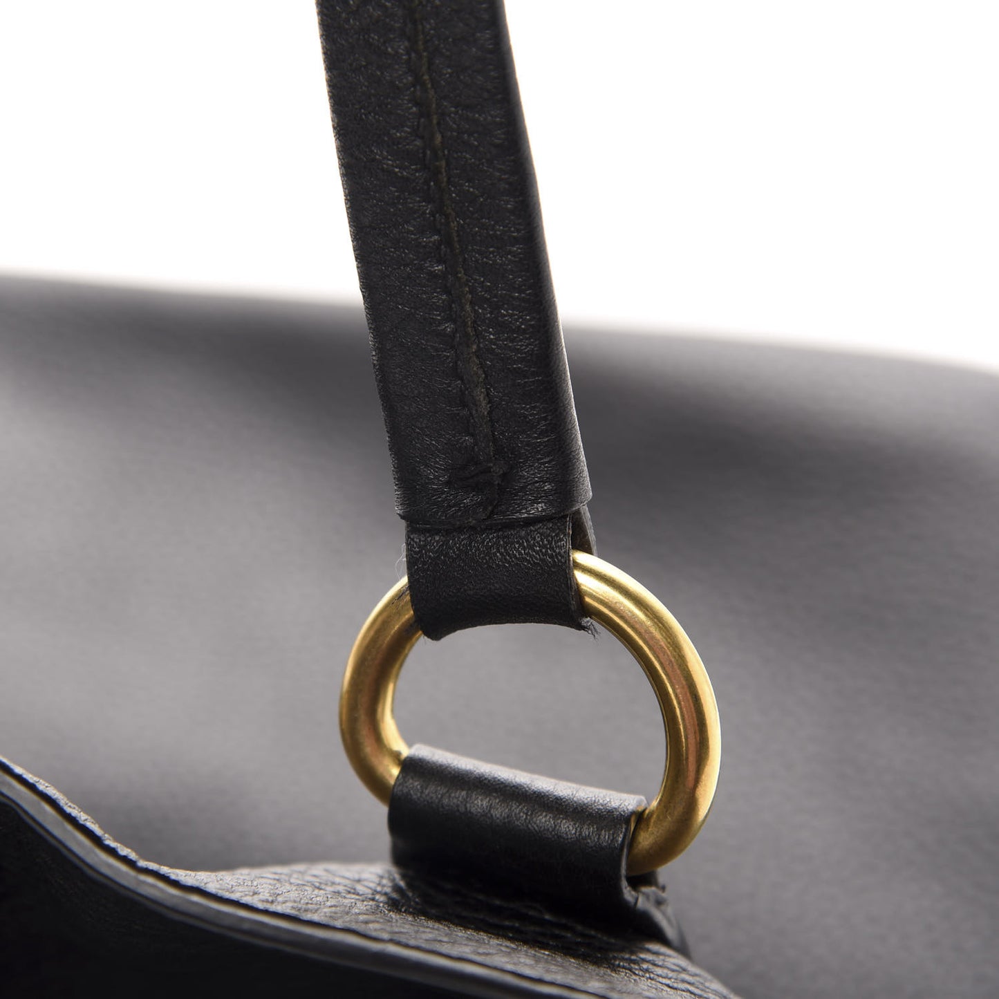 Vitello Daino Side Zip Tote Black