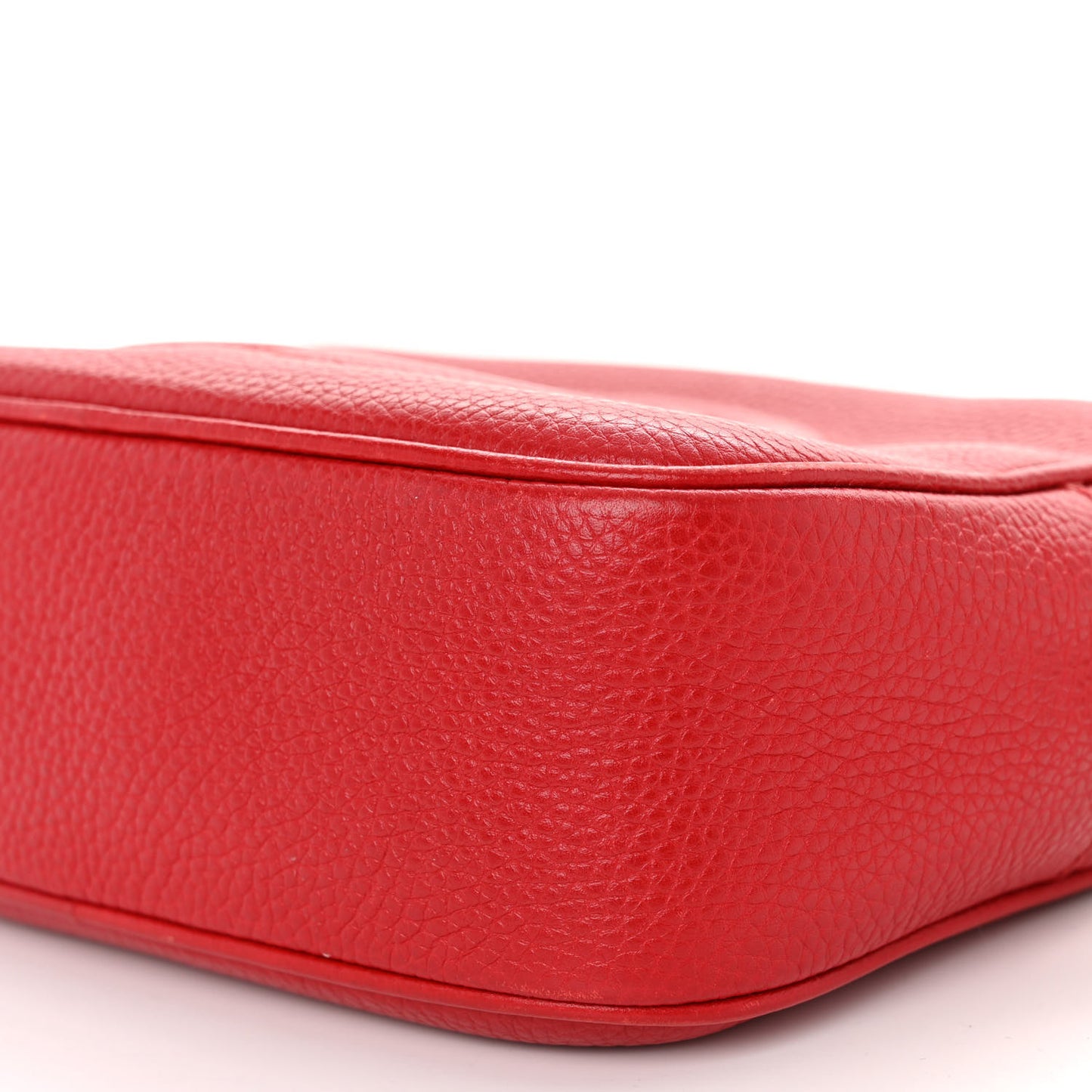 Pebbled Calfskin Small Soho Disco Bag Tabasco Red