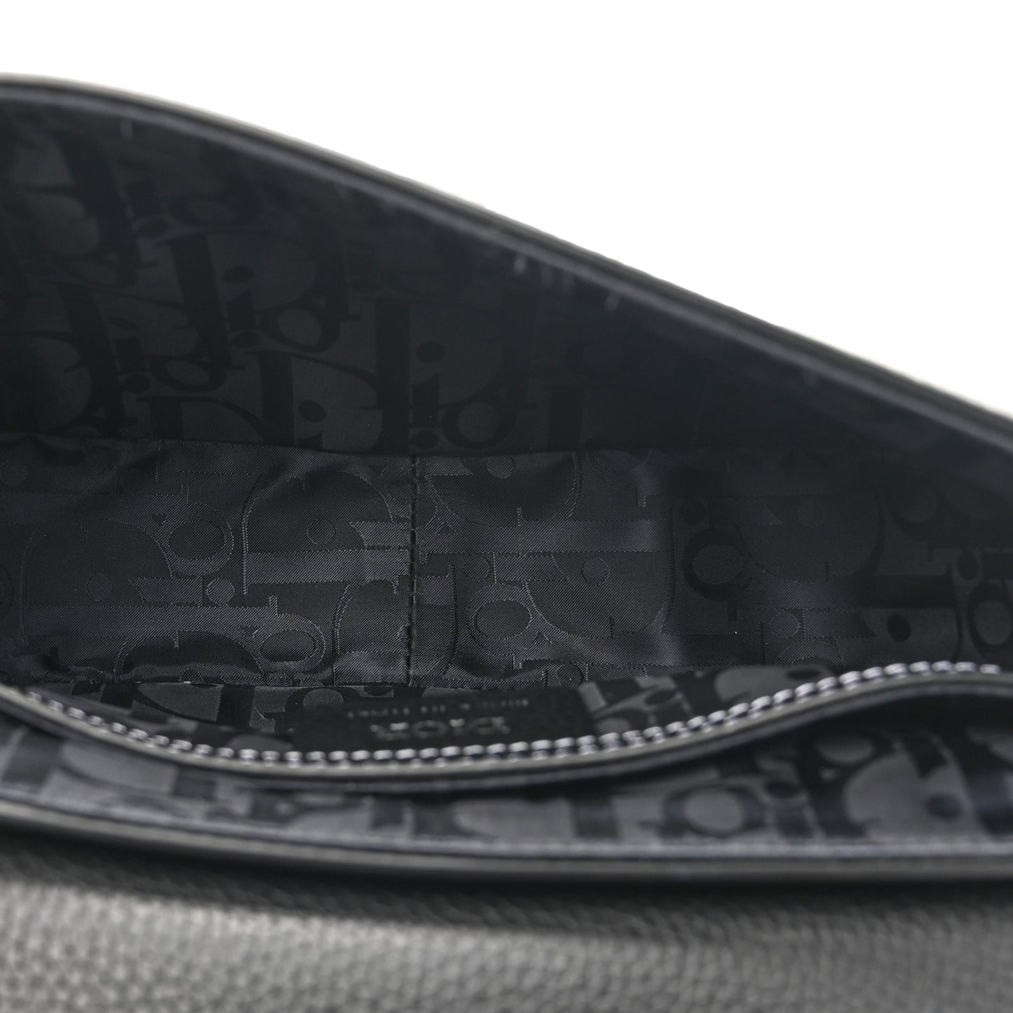 Grained Calfskin Saddle Messenger Bag With Strap Black