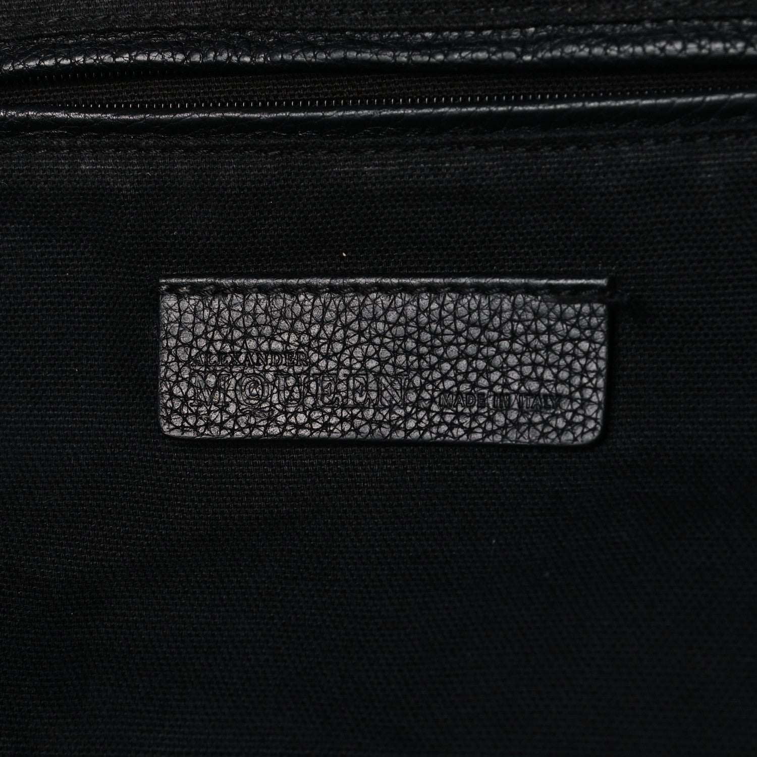 Alexander McQueen Pebbled Calfskin Large Skull Padlock Zip Around Tote Black 7 of 24