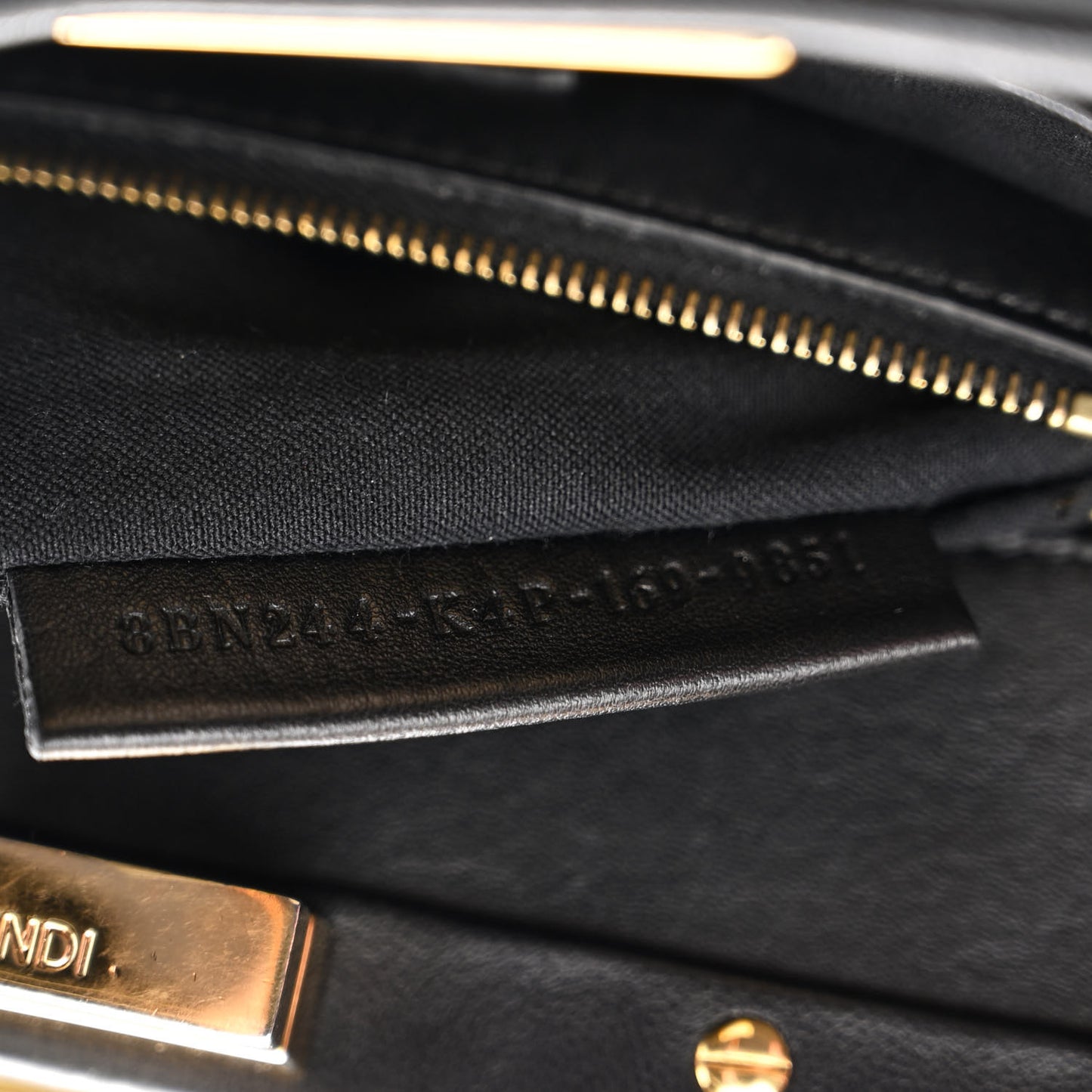 Nappa Mini Peekaboo Iconic Satchel Black