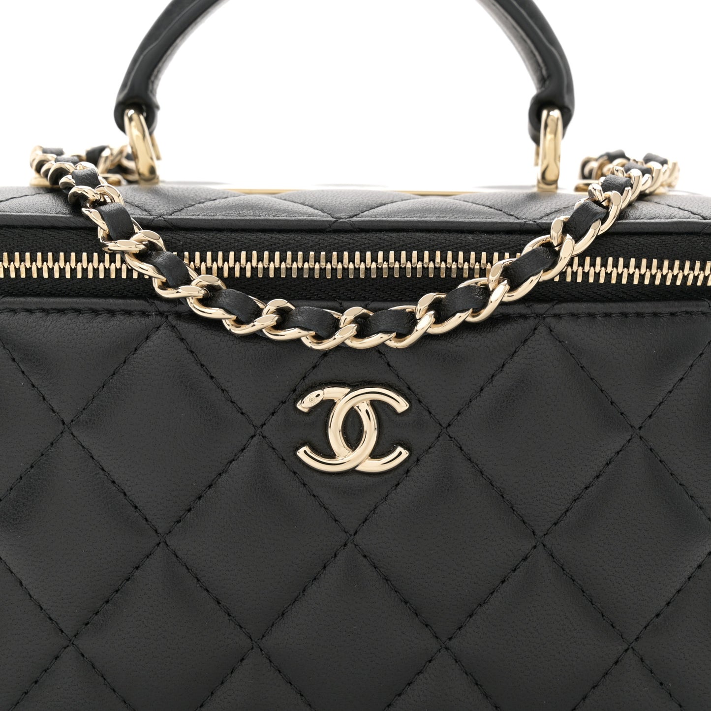 Lambskin Quilted Trendy Small Top Handle Vanity Case With Chain Black