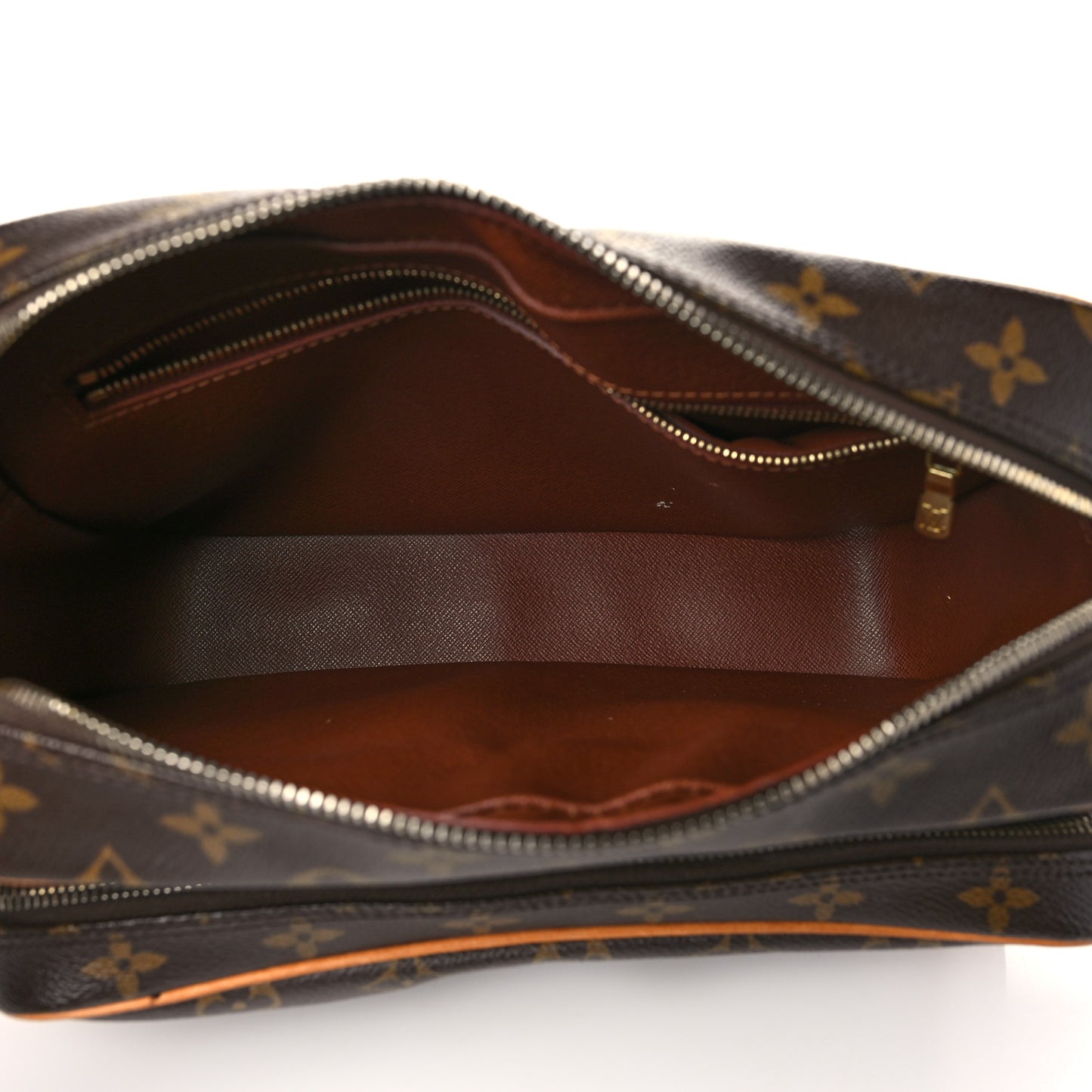 Monogram Nil 28
