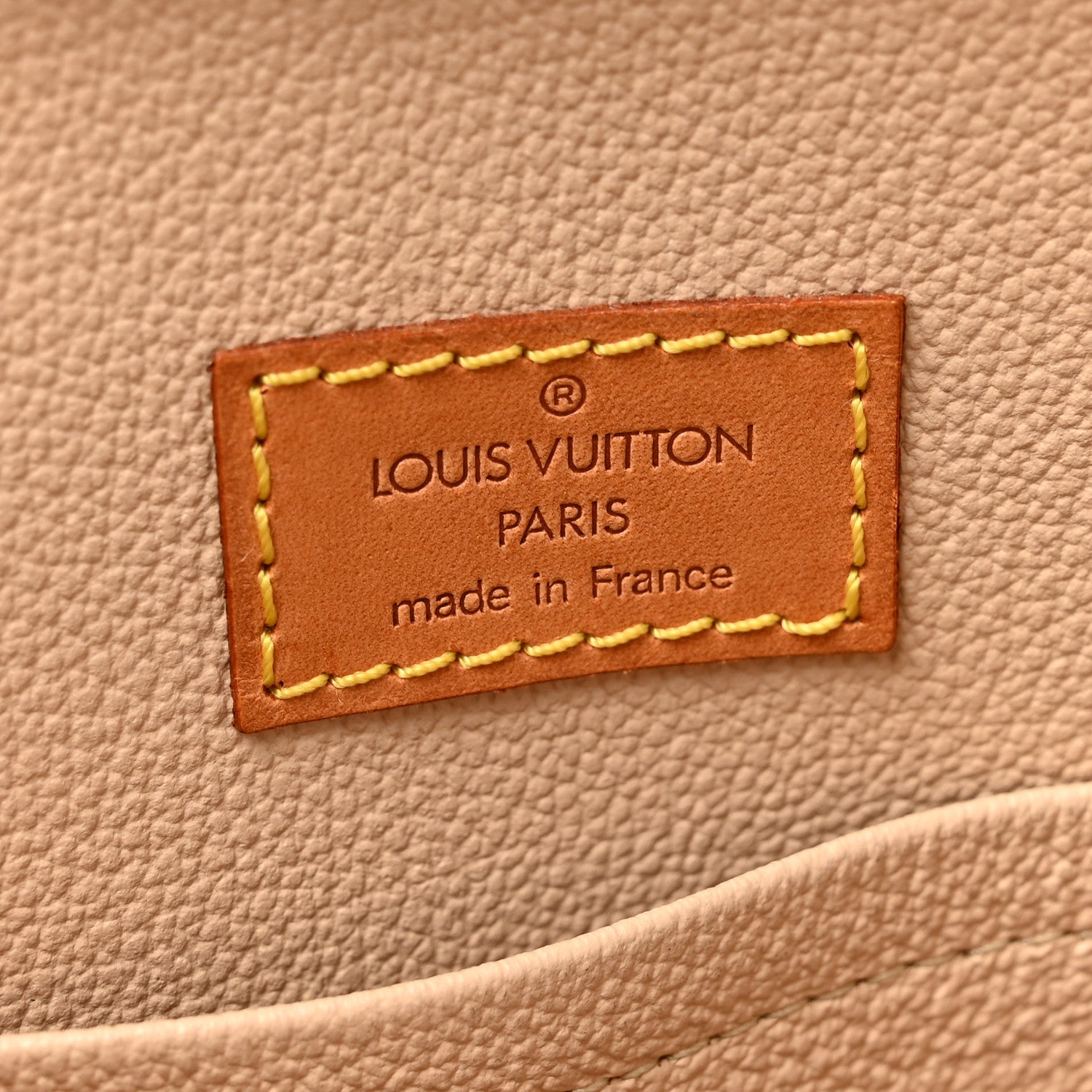 Louis Vuitton Monogram Sac Plat 5 of 10