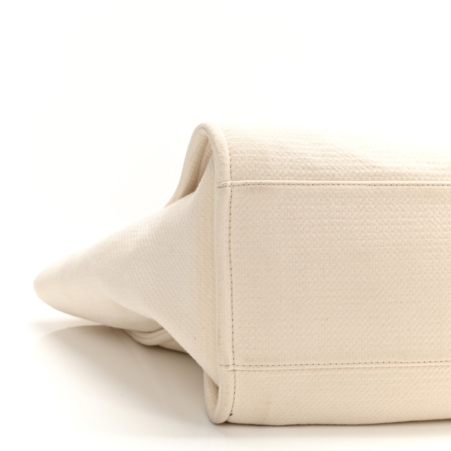 Canvas Medium Deauville Tote Beige