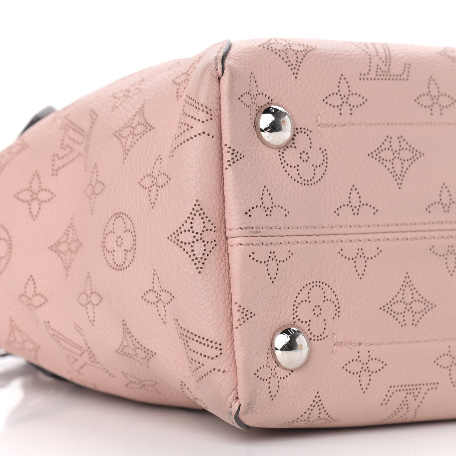 Louis Vuitton Mahina Hina PM Magnolia 17 of 25