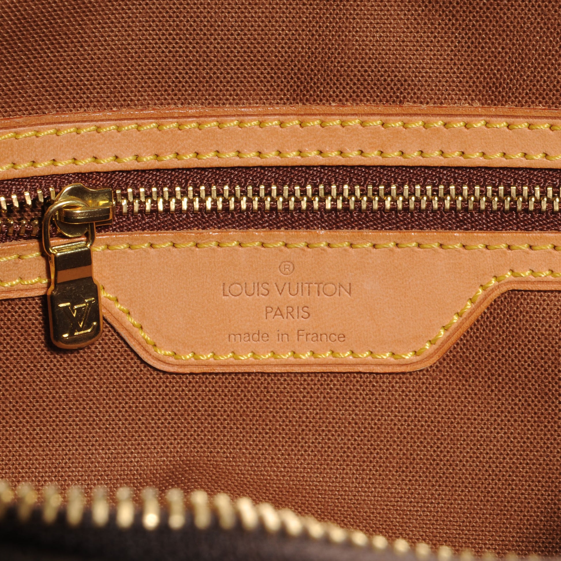 Louis Vuitton Monogram Cabas Mezzo 6 of 8