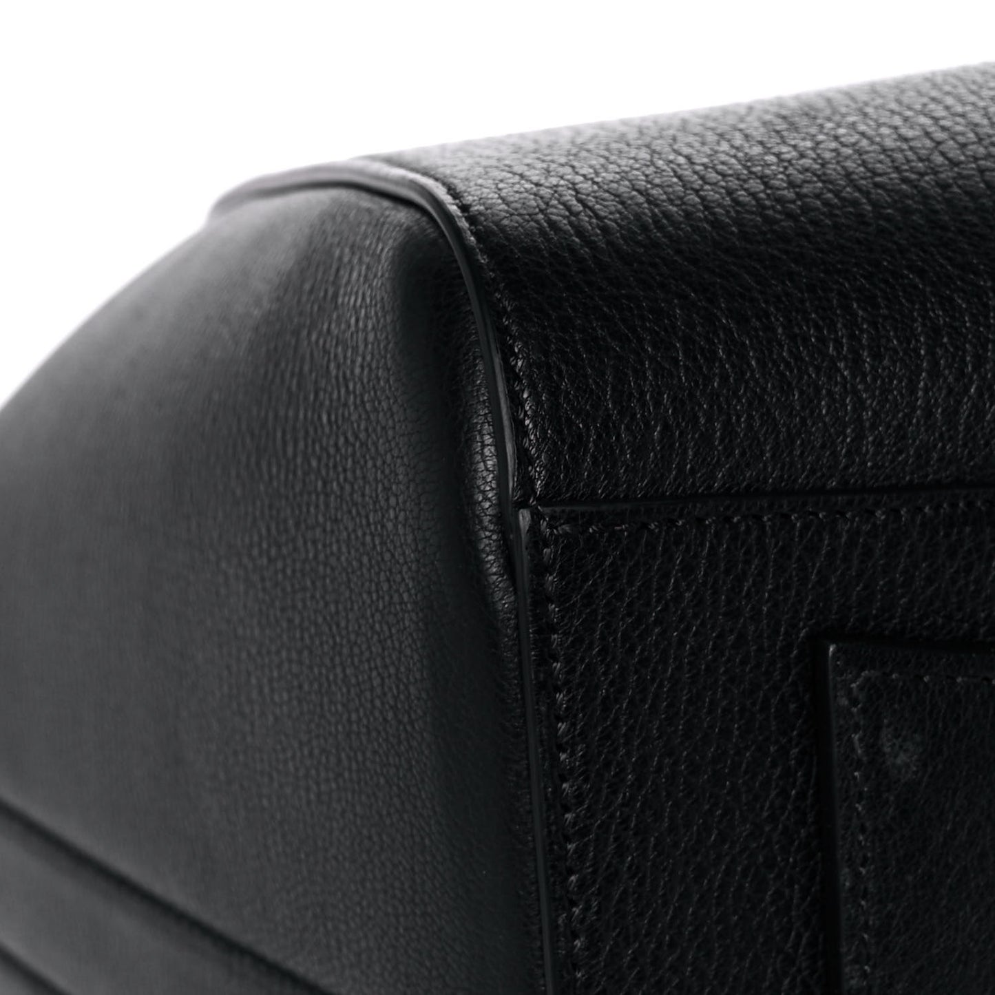 Sugar Goatskin Medium Antigona Black