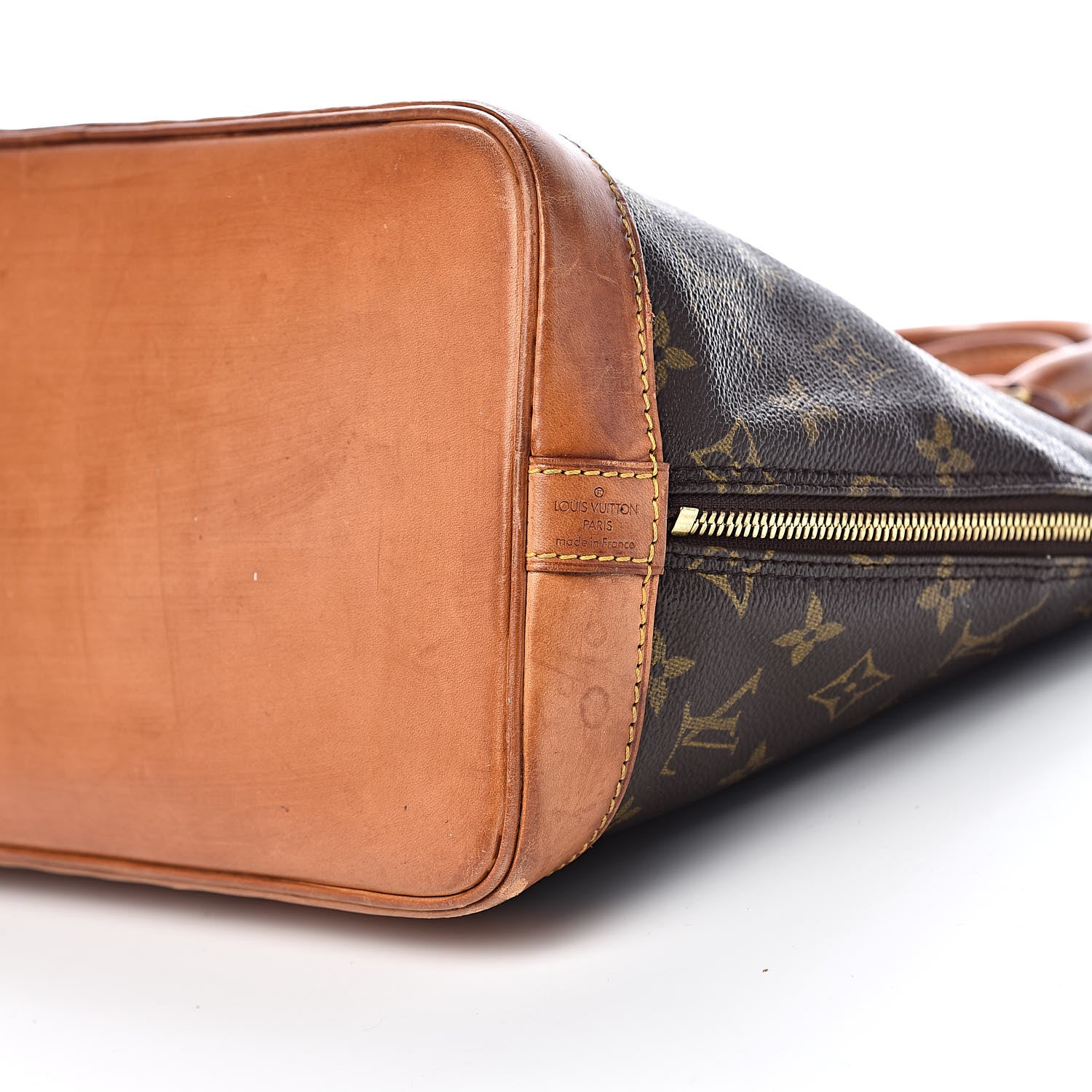 Louis Vuitton Monogram Alma PM 14 of 19