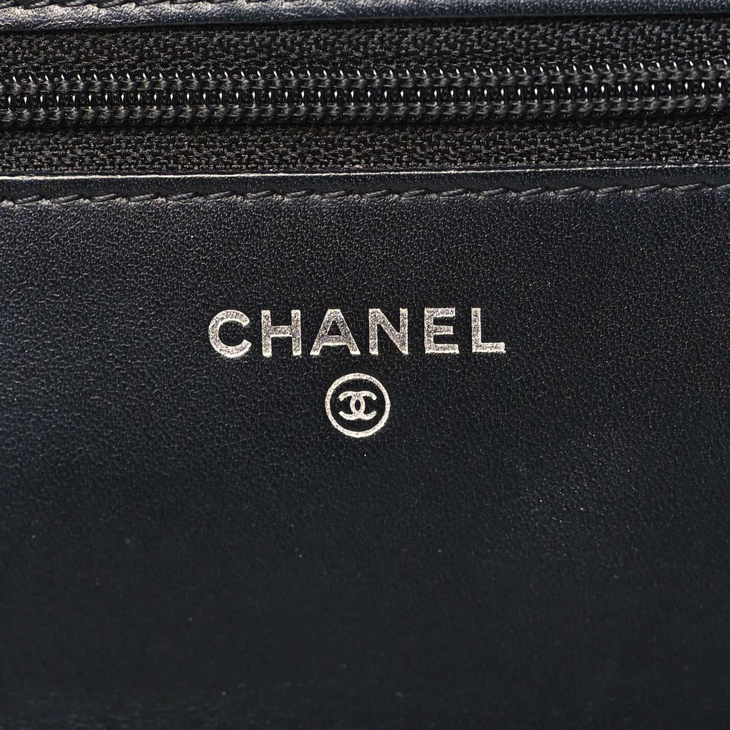 Glazed Aged Calfskin Reissue Wallet On Chain WOC Black