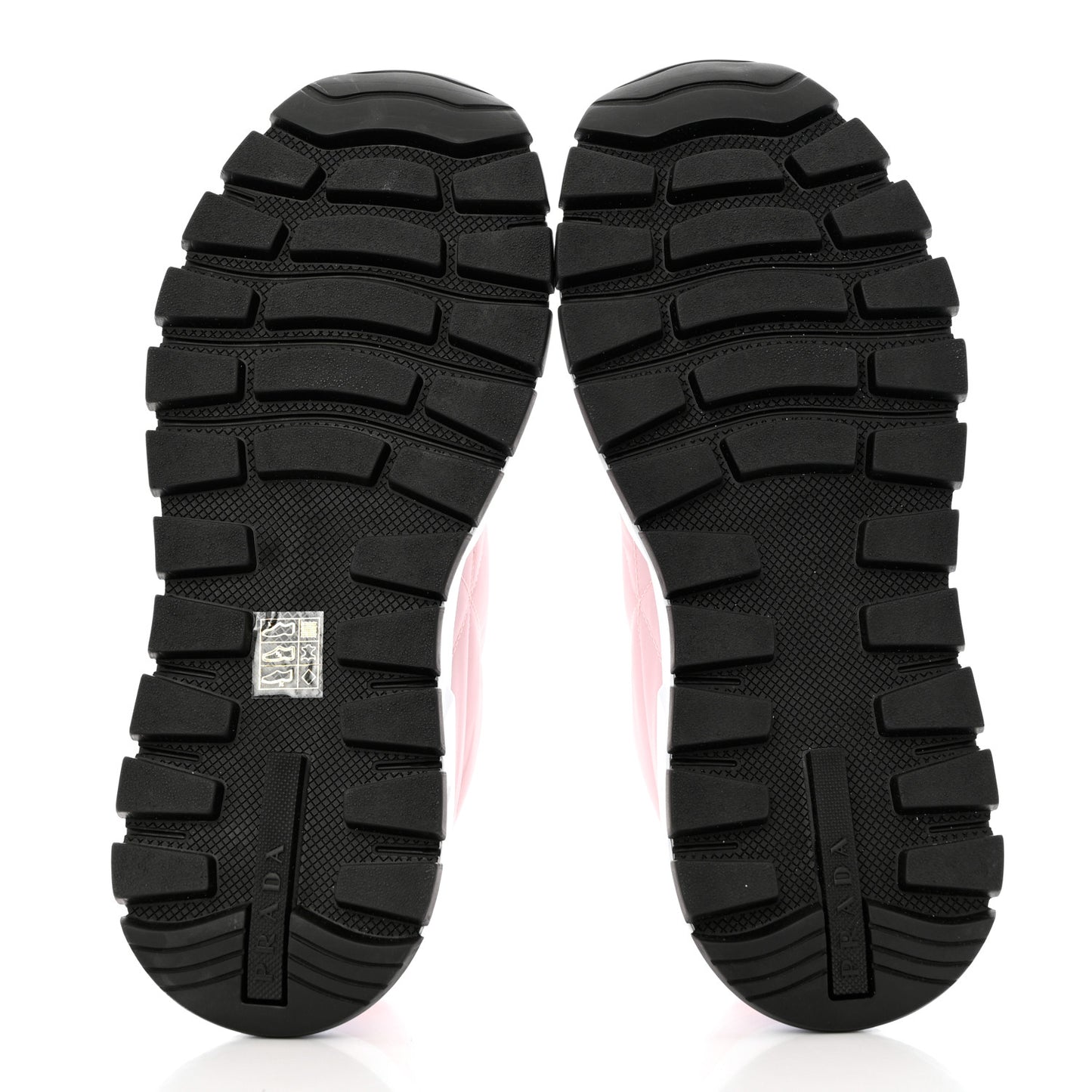 Re-Nylon Piuma Metal Triangle Logo Quilted 45mm Sneakers 41 Alabastro