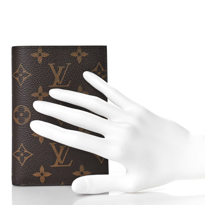 Louis Vuitton Monogram Passport Cover 2 of 9
