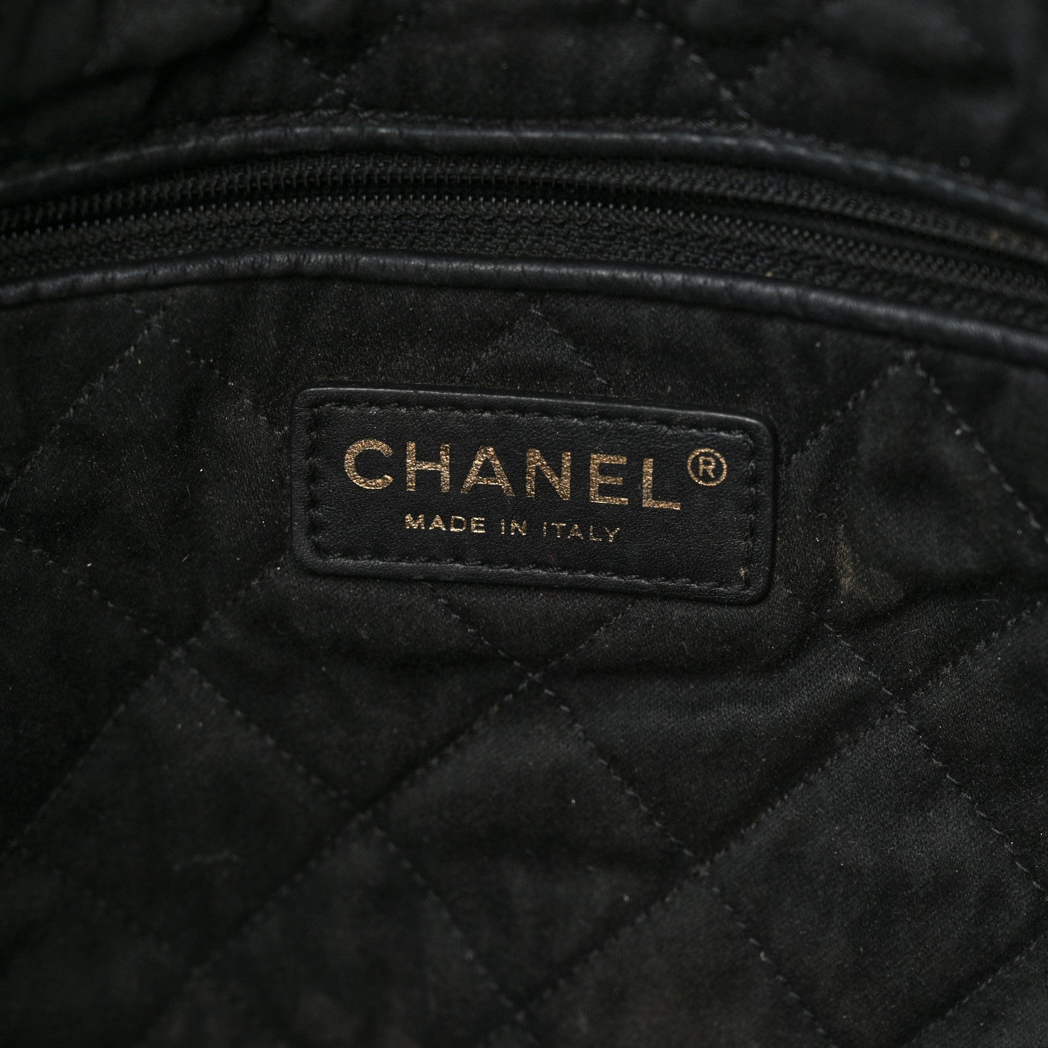 Chanel Shiny Calfskin Quilted Small Chanel 22 Black 7 of 23