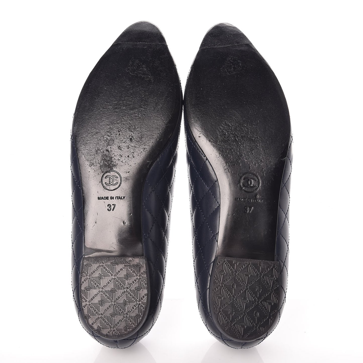 Aged Calfskin Quilted CC Cap Toe Ballerina Flats 37 Navy