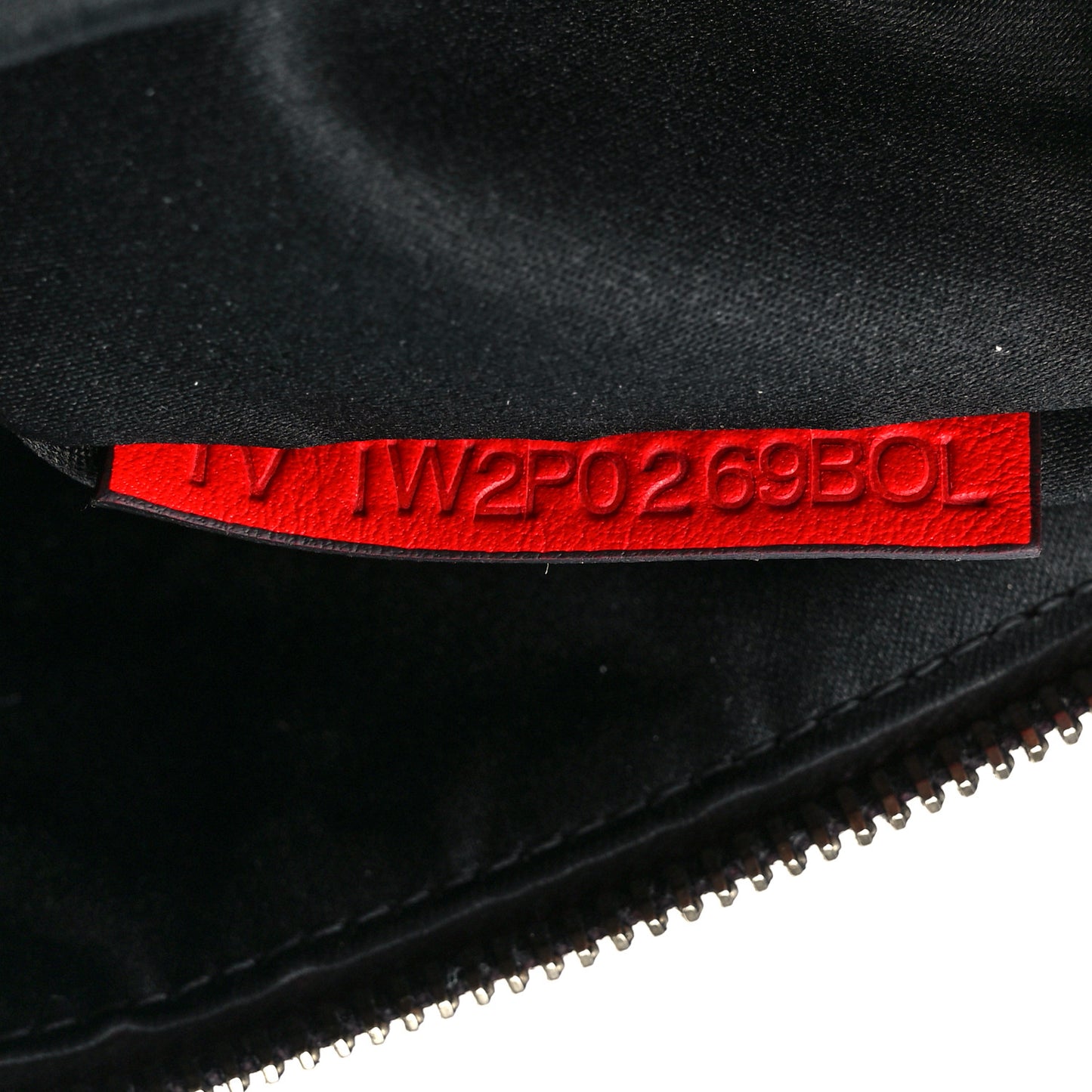 Vitello Large Rockstud Zip Pouch Black