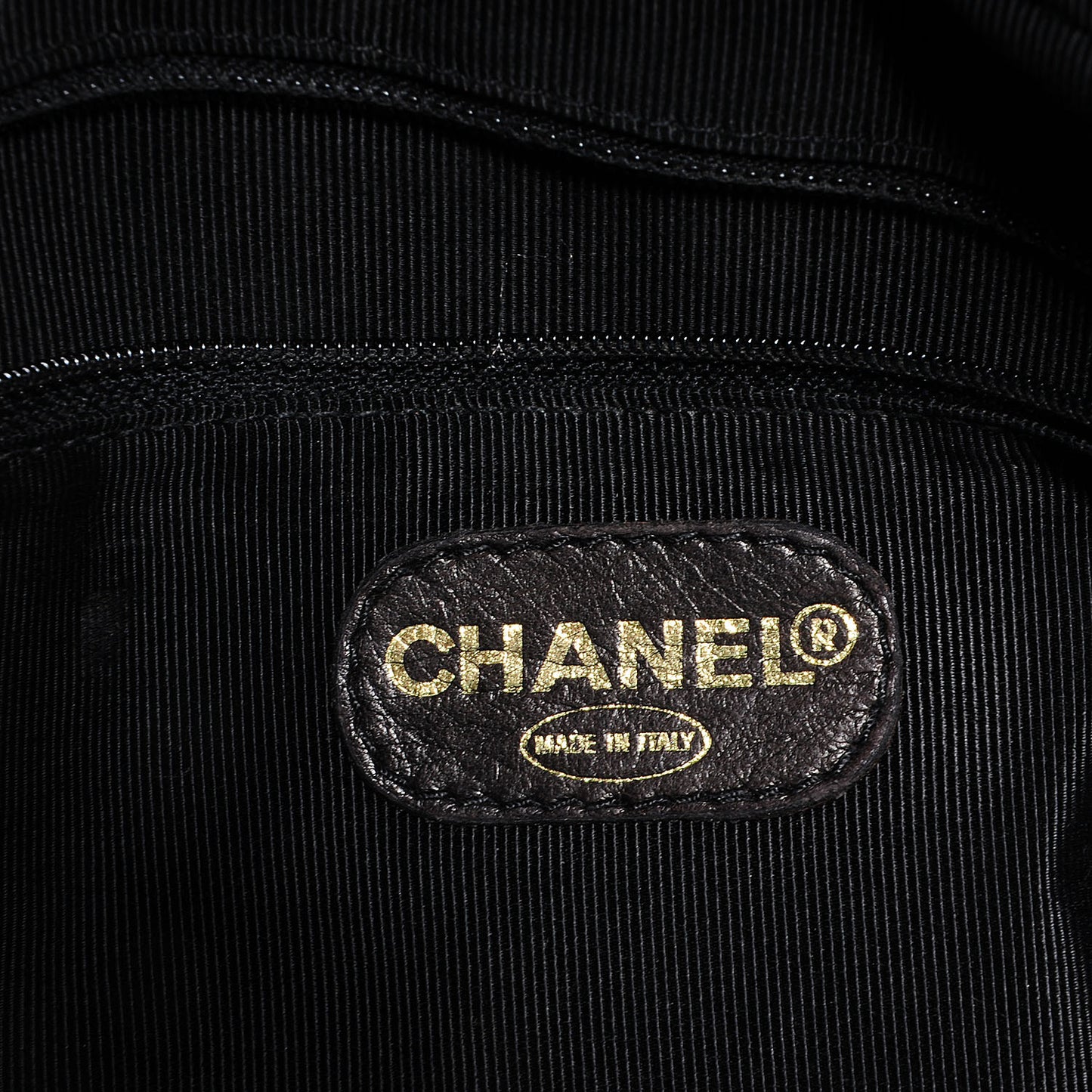 Caviar CC Shoulder Bag Black