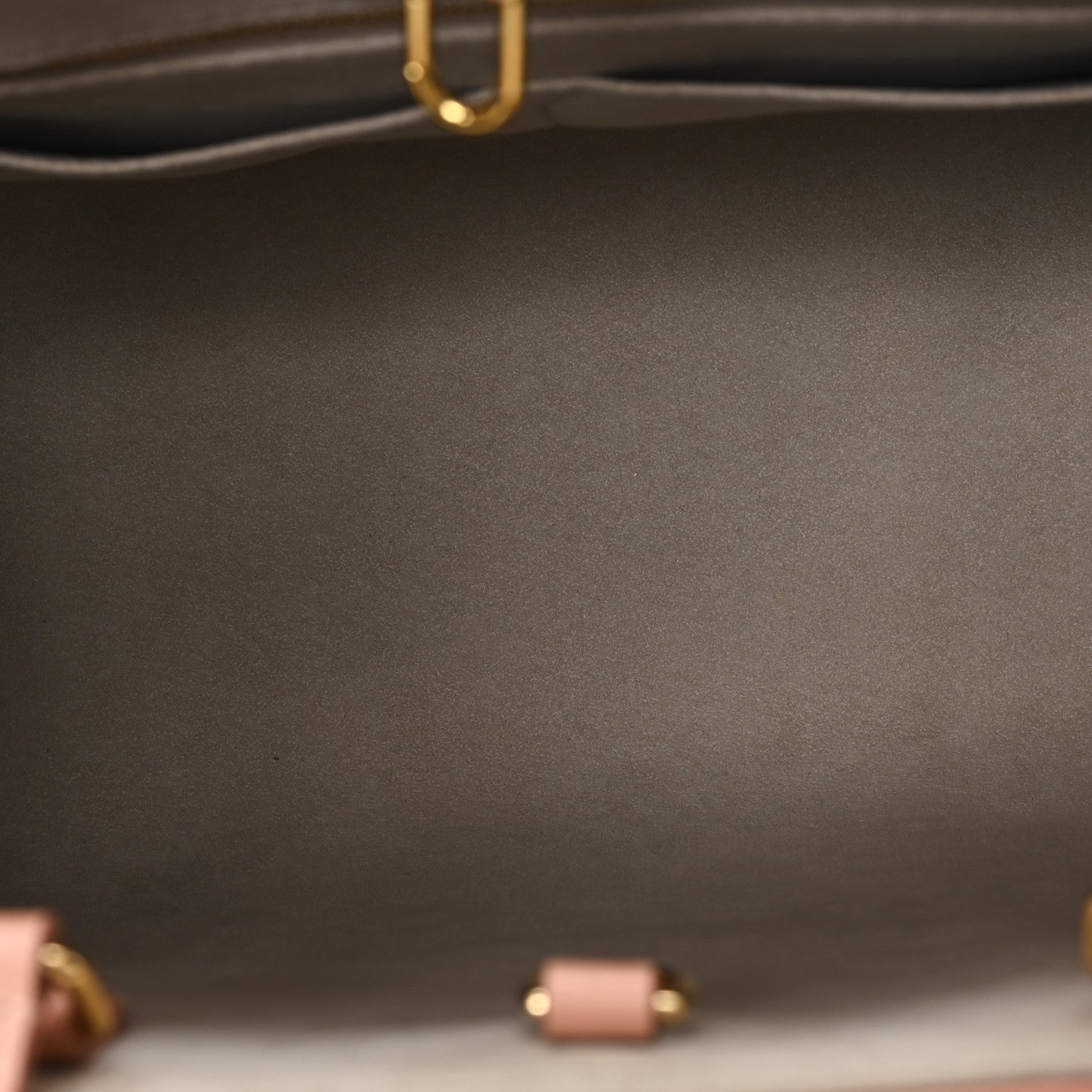 Louis Vuitton Empreinte Monogram Giant Onthego MM Rose Trianon Crème 5 of 9