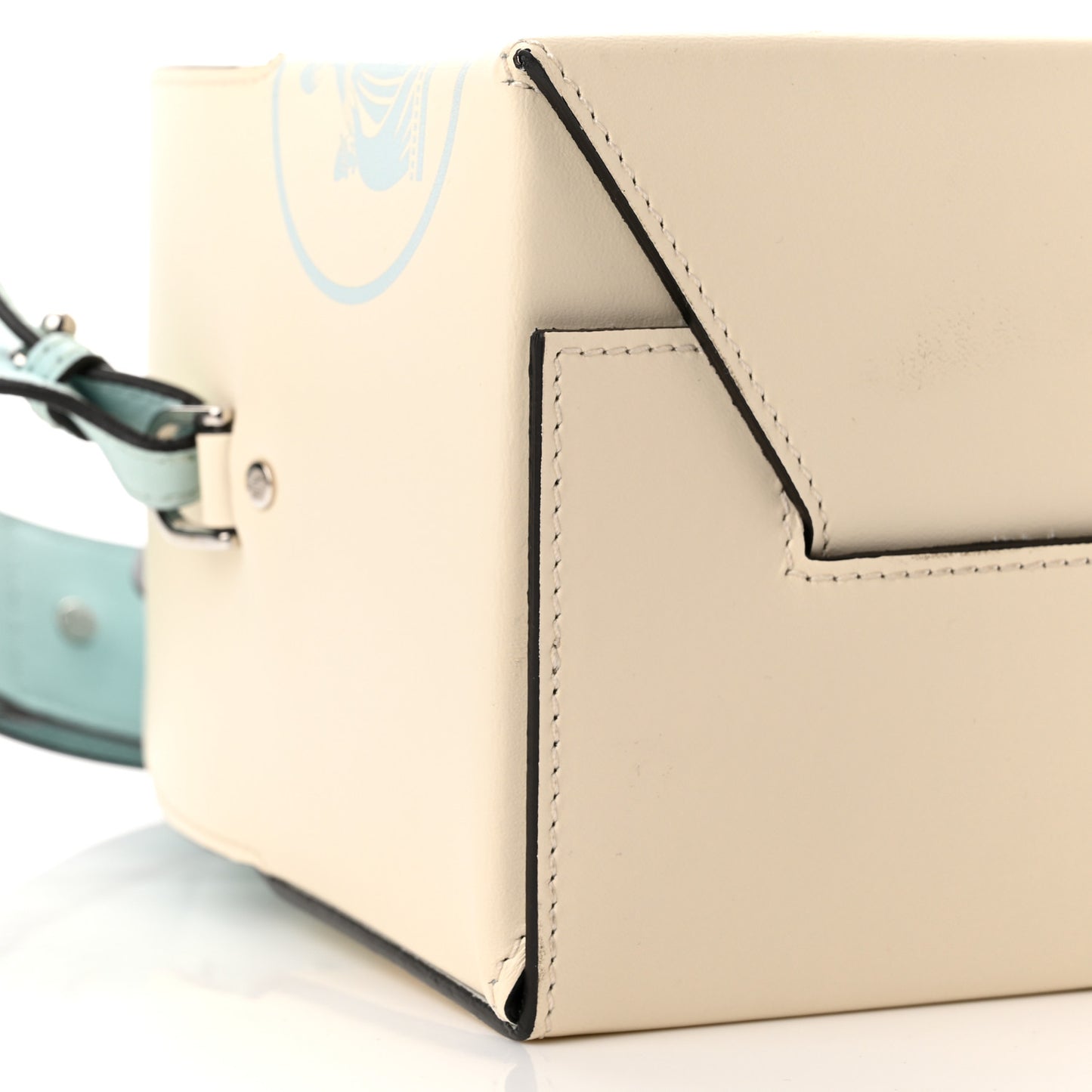 Nomad Calfskin Happy Box Shoulder Bag White