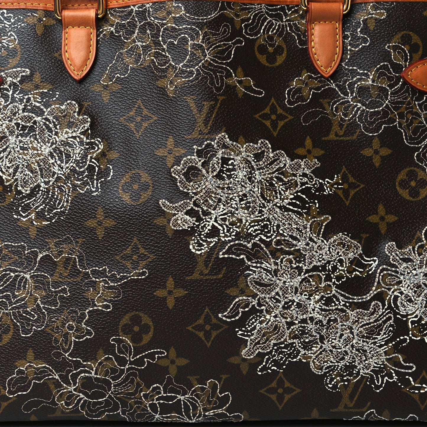 Monogram Dentelle Batignolles Horizontal Silver