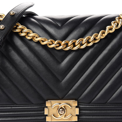 Chanel Calfskin Chevron Quilted New Medium Boy Flap Black 10 of 10