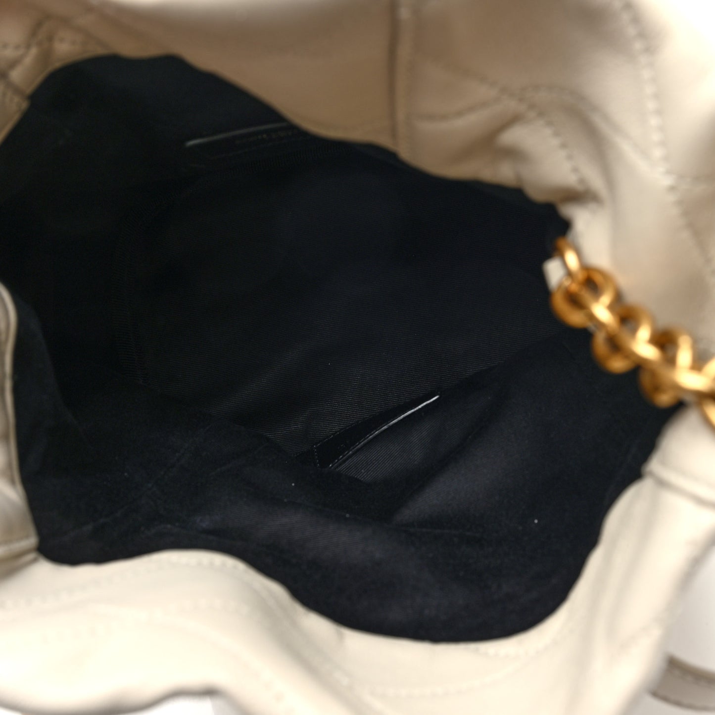 Lambskin Quilted Le Maillon Bucket Bag Crema Soft