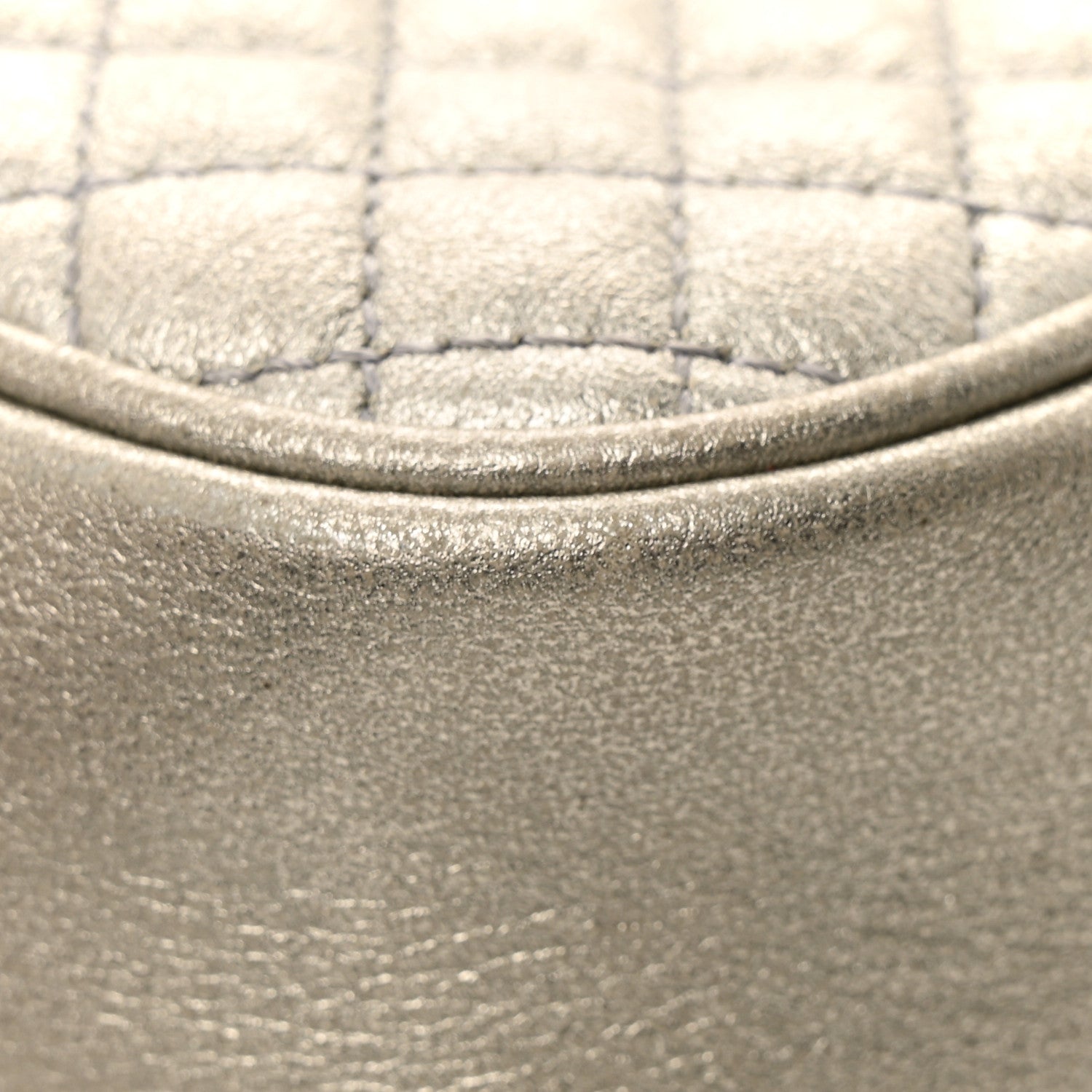 Gucci Laminated Nappa Web Trapuntata Small GG Shoulder Bag Argento 13 of 14