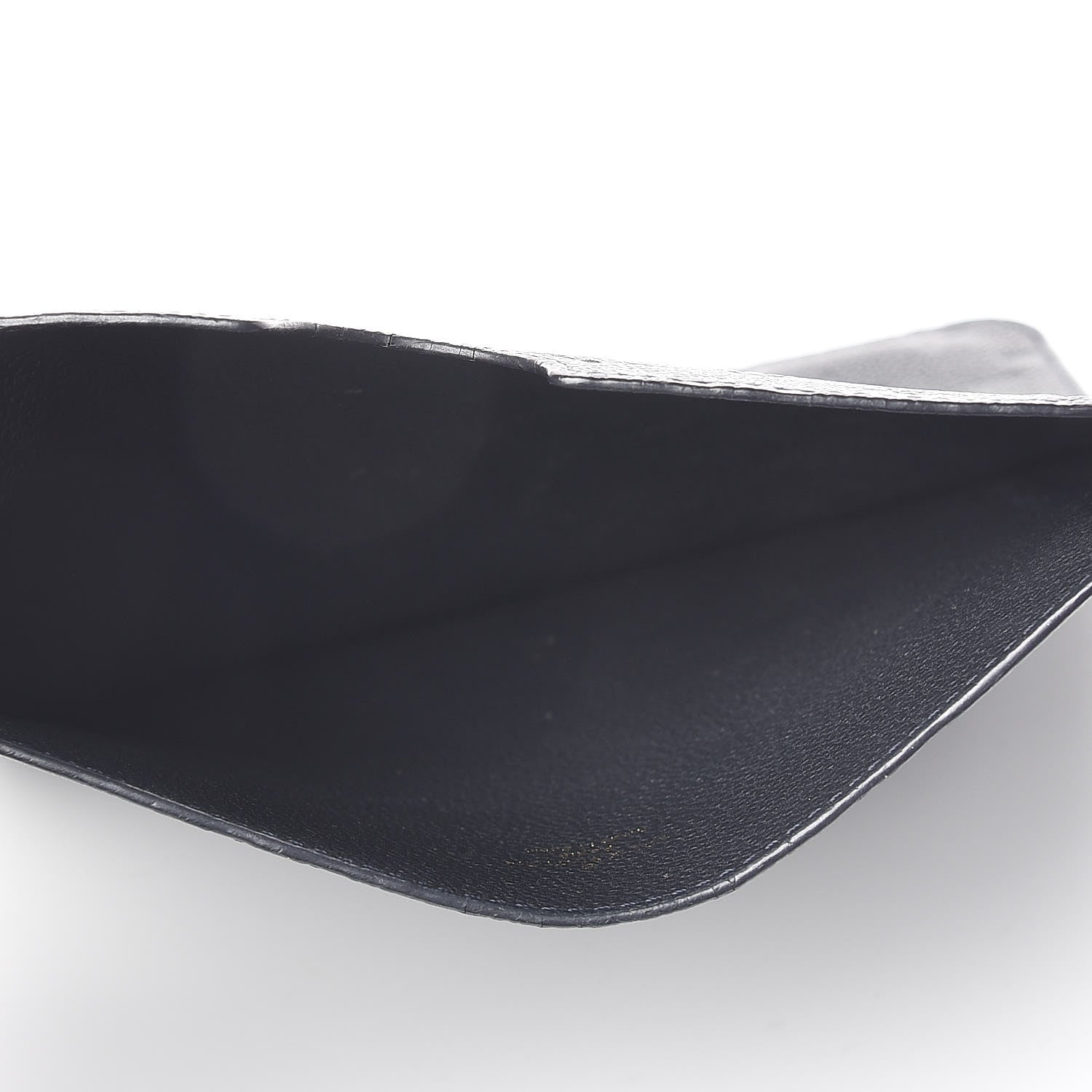 Louis Vuitton Empreinte iPad 2 Softcase Infini 5 of 10