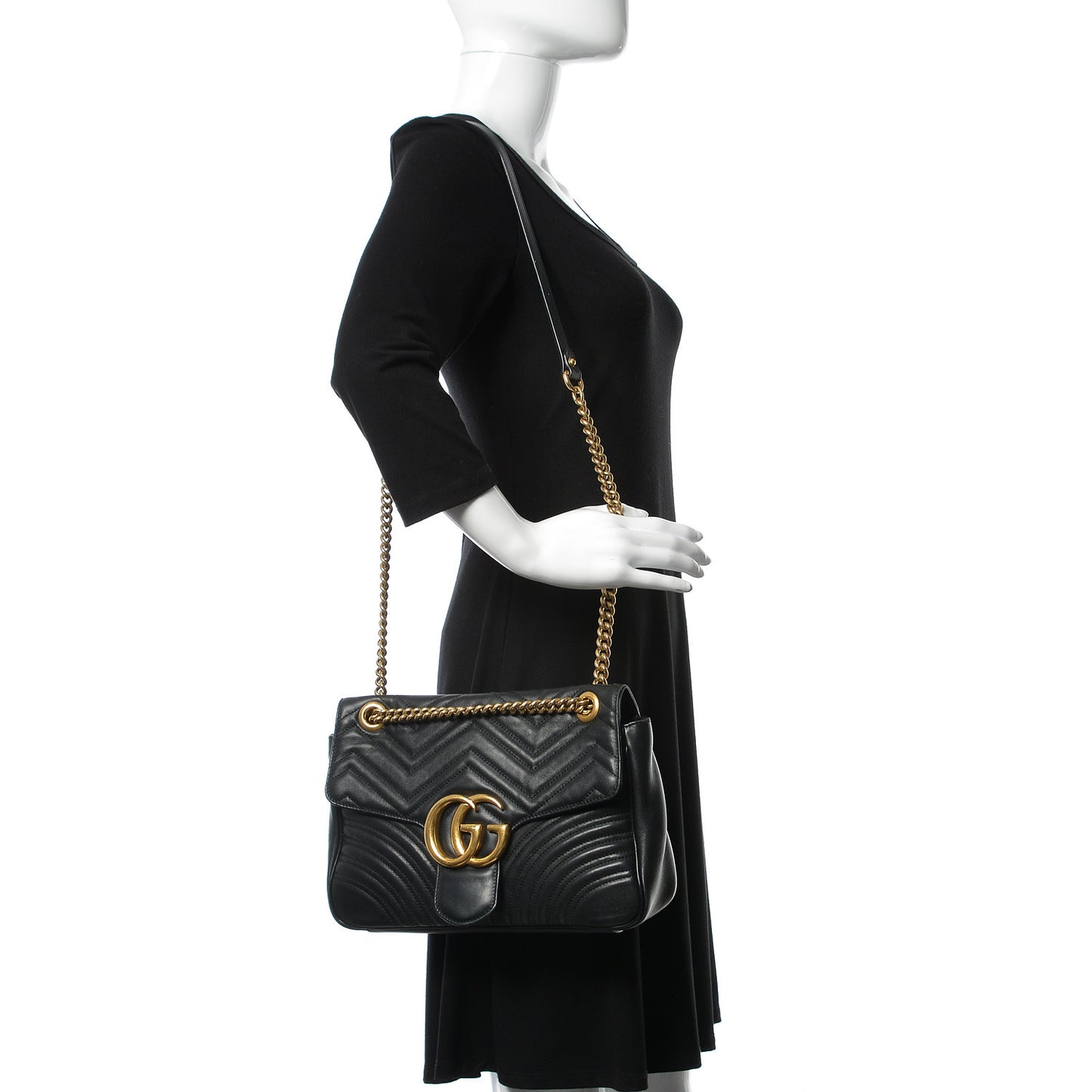 Calfskin Matelasse Medium GG Marmont Shoulder Bag Black