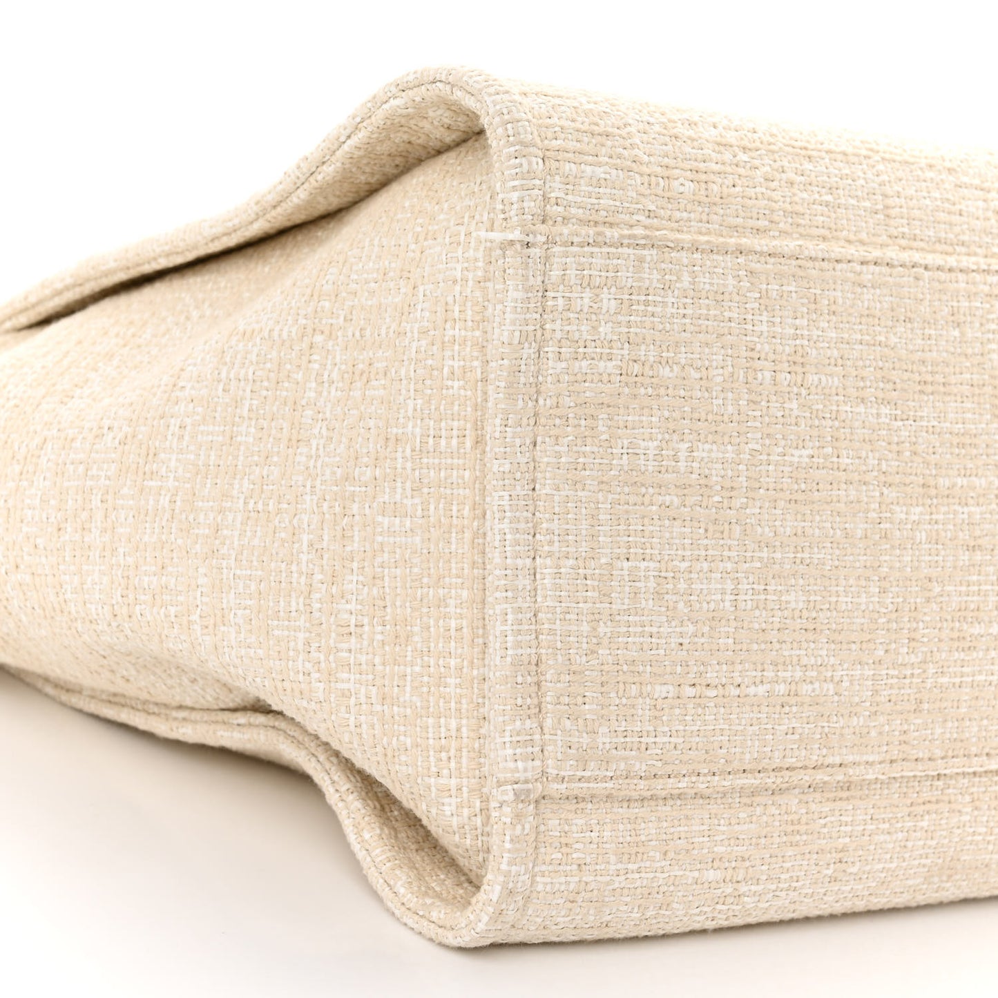 Canvas Medium Deauville Tote Light Beige
