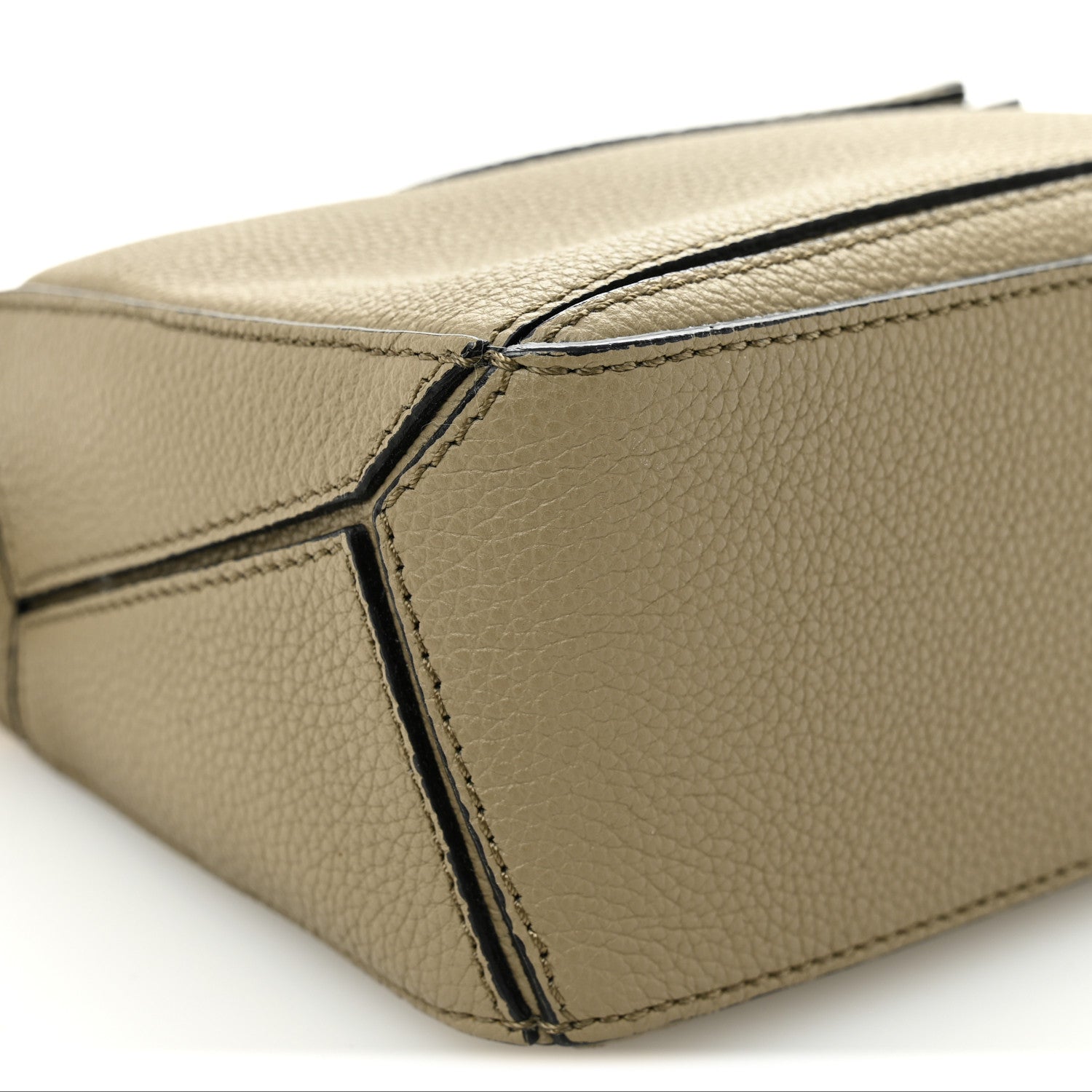 Loewe Calfskin Mini Puzzle Bag Artichoke Green 1774080 – FASHIONPHILE