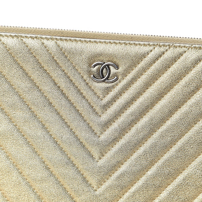 Chanel Metallic Calfskin Chevron Quilted Large Cosmetic Case Light Gold 8 of 12