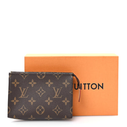 Louis Vuitton Monogram Toiletry Pouch 15 8 of 8