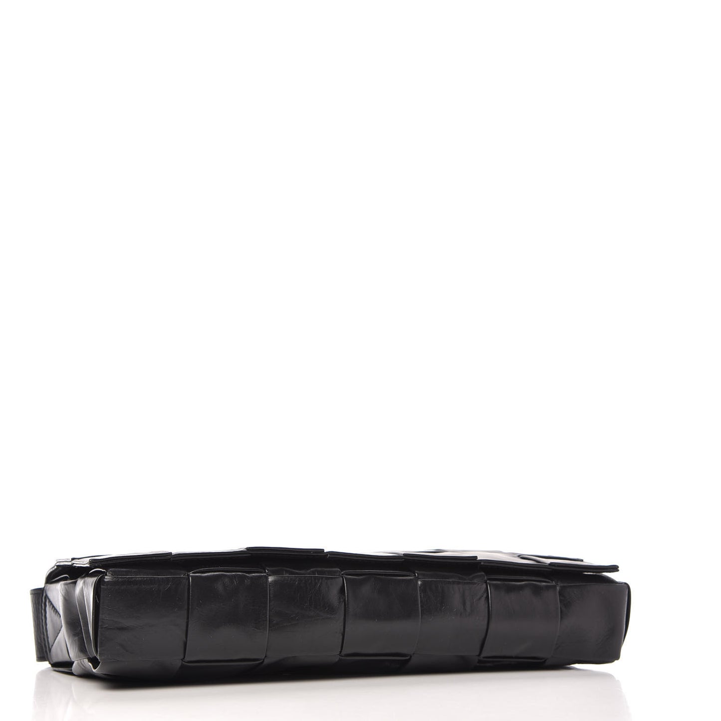 Paper Calfskin Intrecciato Stretch Cassette Black
