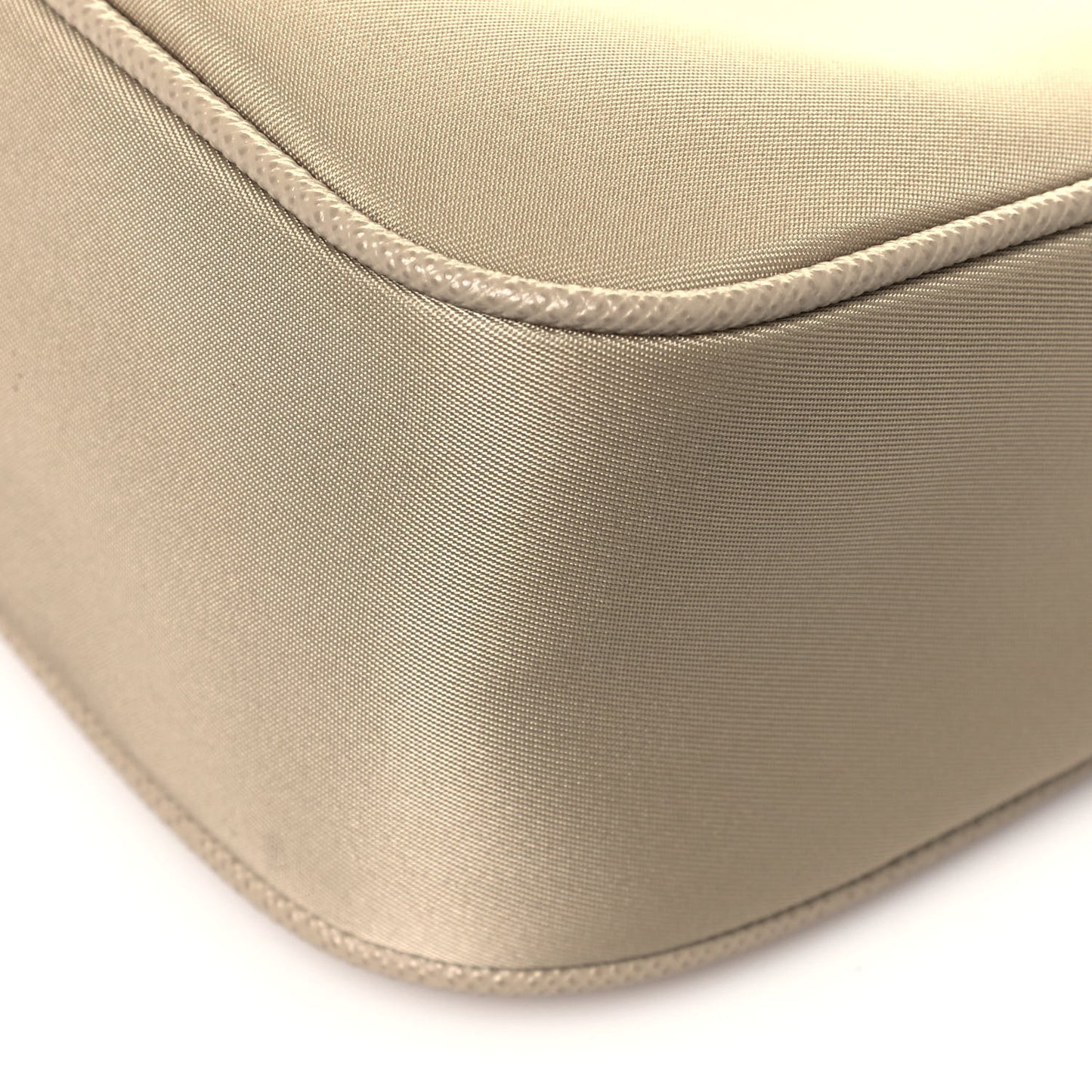 Re-Nylon Saffiano Re-Edition 2005 Shoulder Bag Deserto