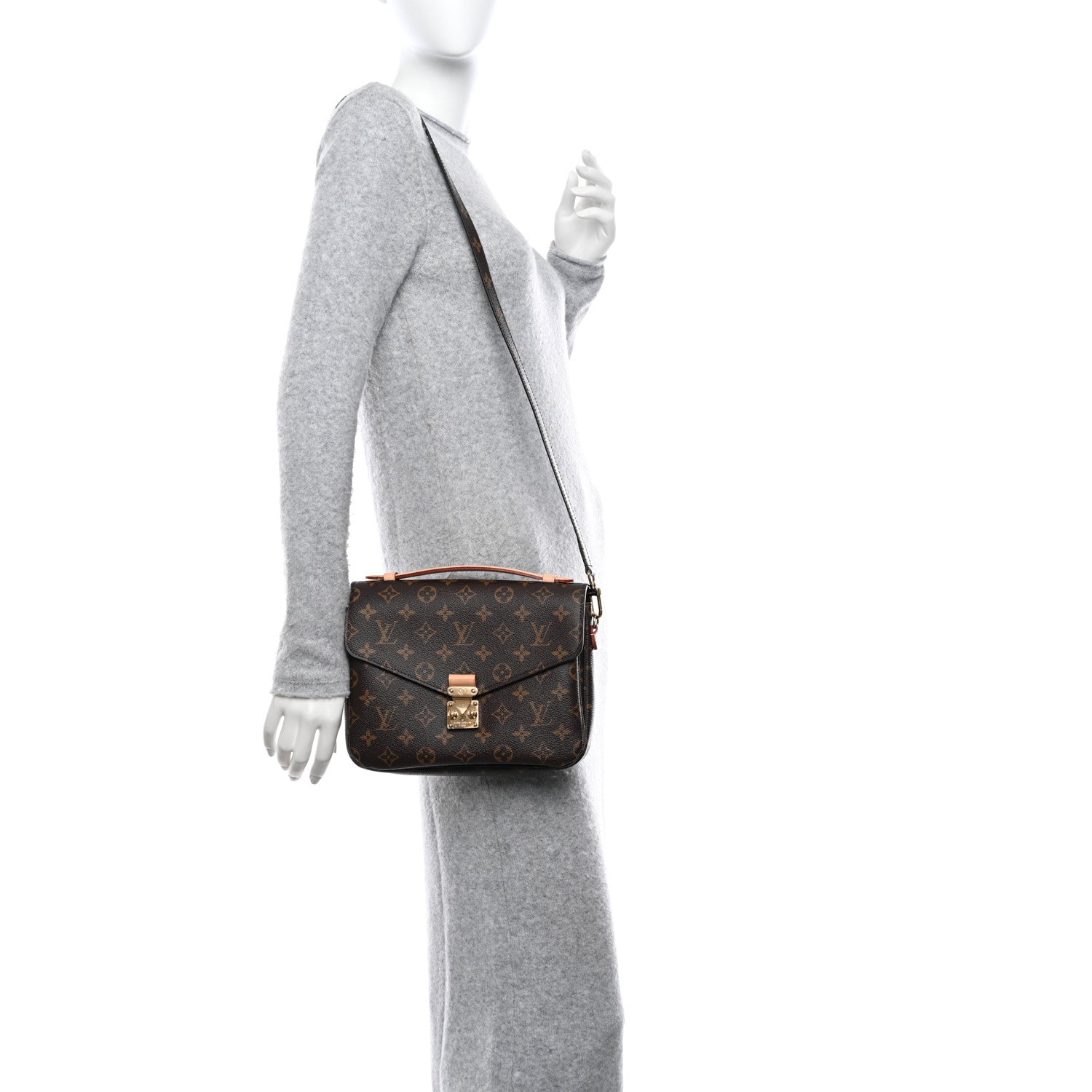Louis Vuitton Monogram Pochette Metis 2 of 10