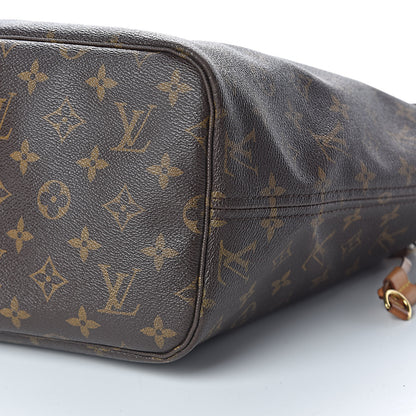 Louis Vuitton Monogram Neverfull MM 9 of 14